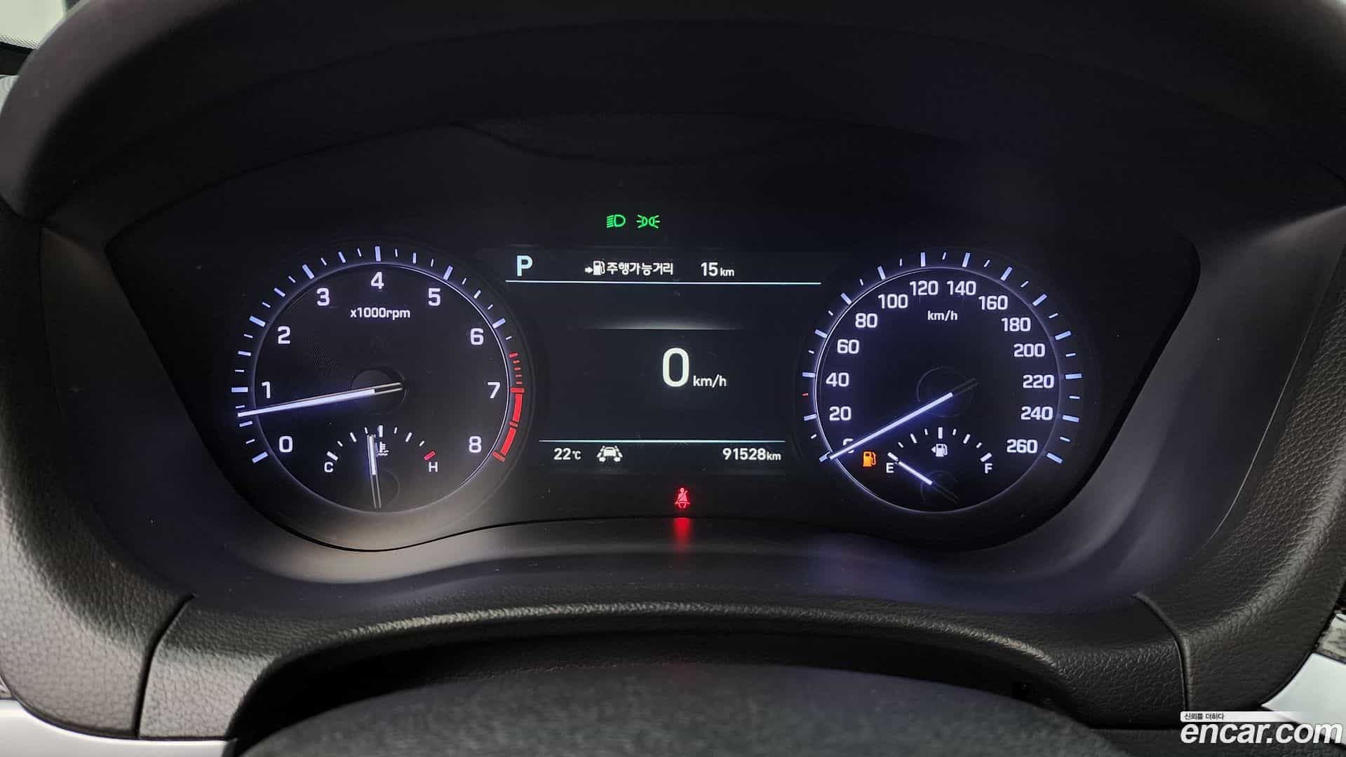 G80 Genesis 2019.0-INNER-008