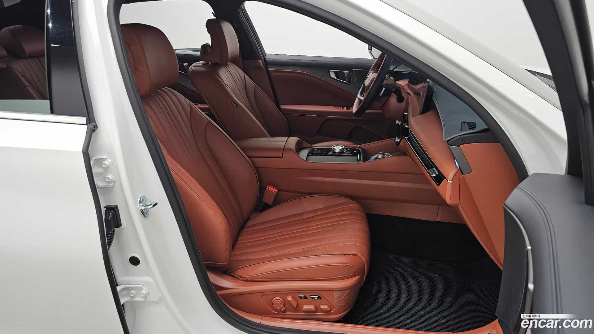 K8 Kia 2026.4-INNER-036