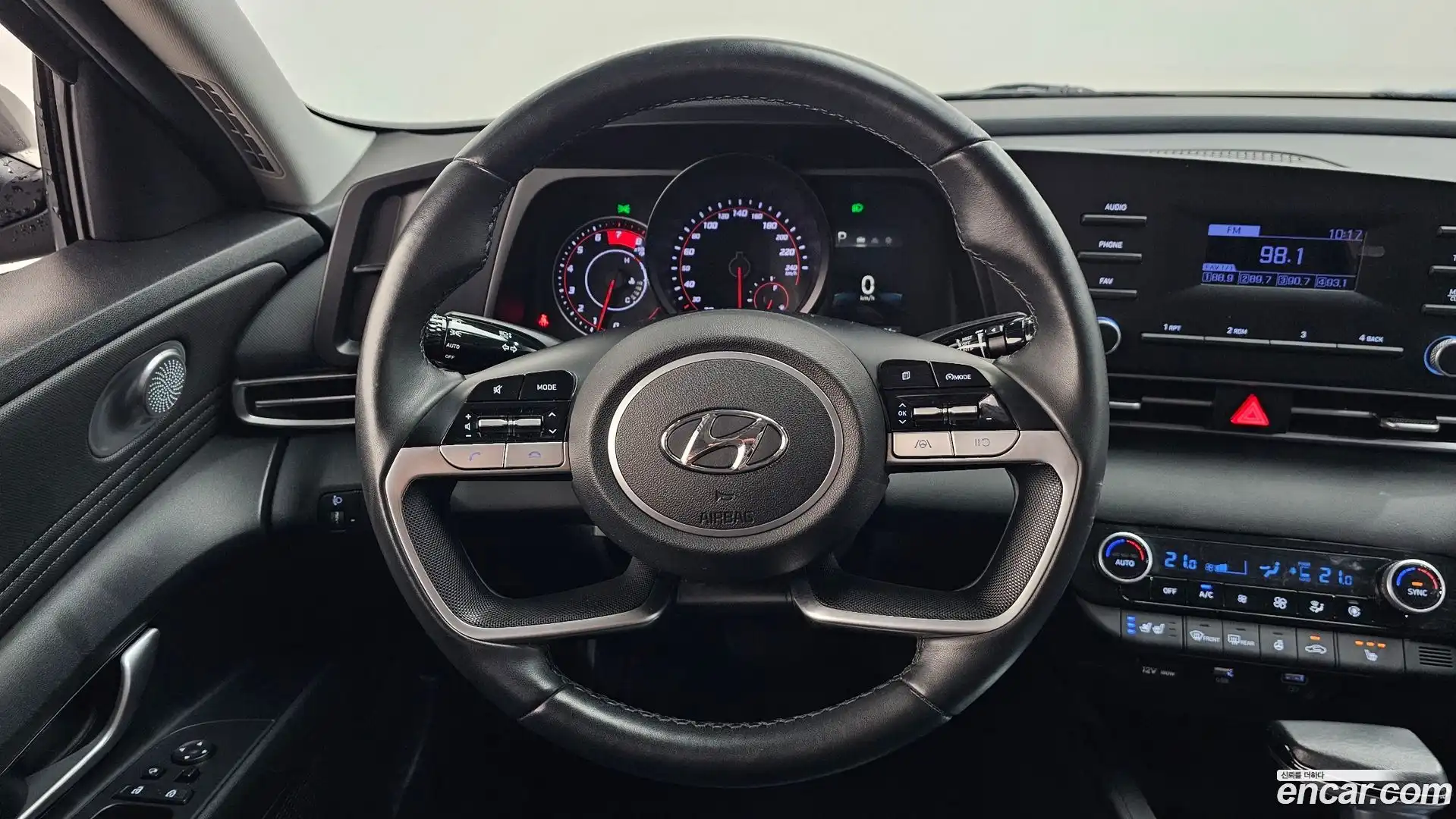 AVANTE Hyundai 2022.0-OPTION-018