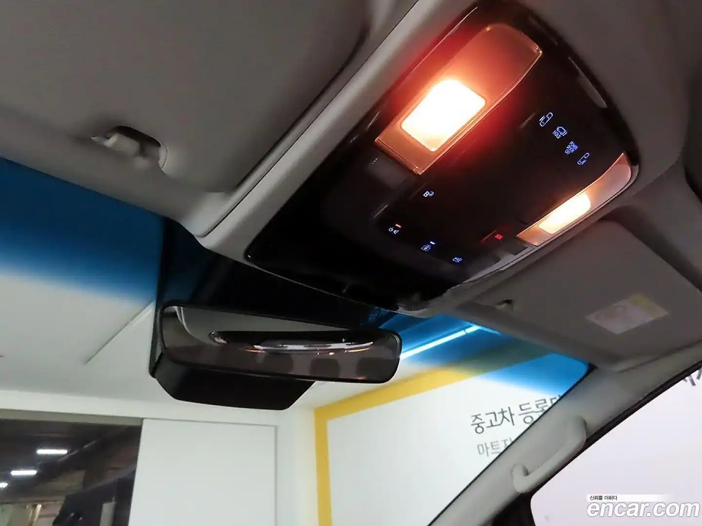 Staria Hyundai 2022.3-OPTION-019