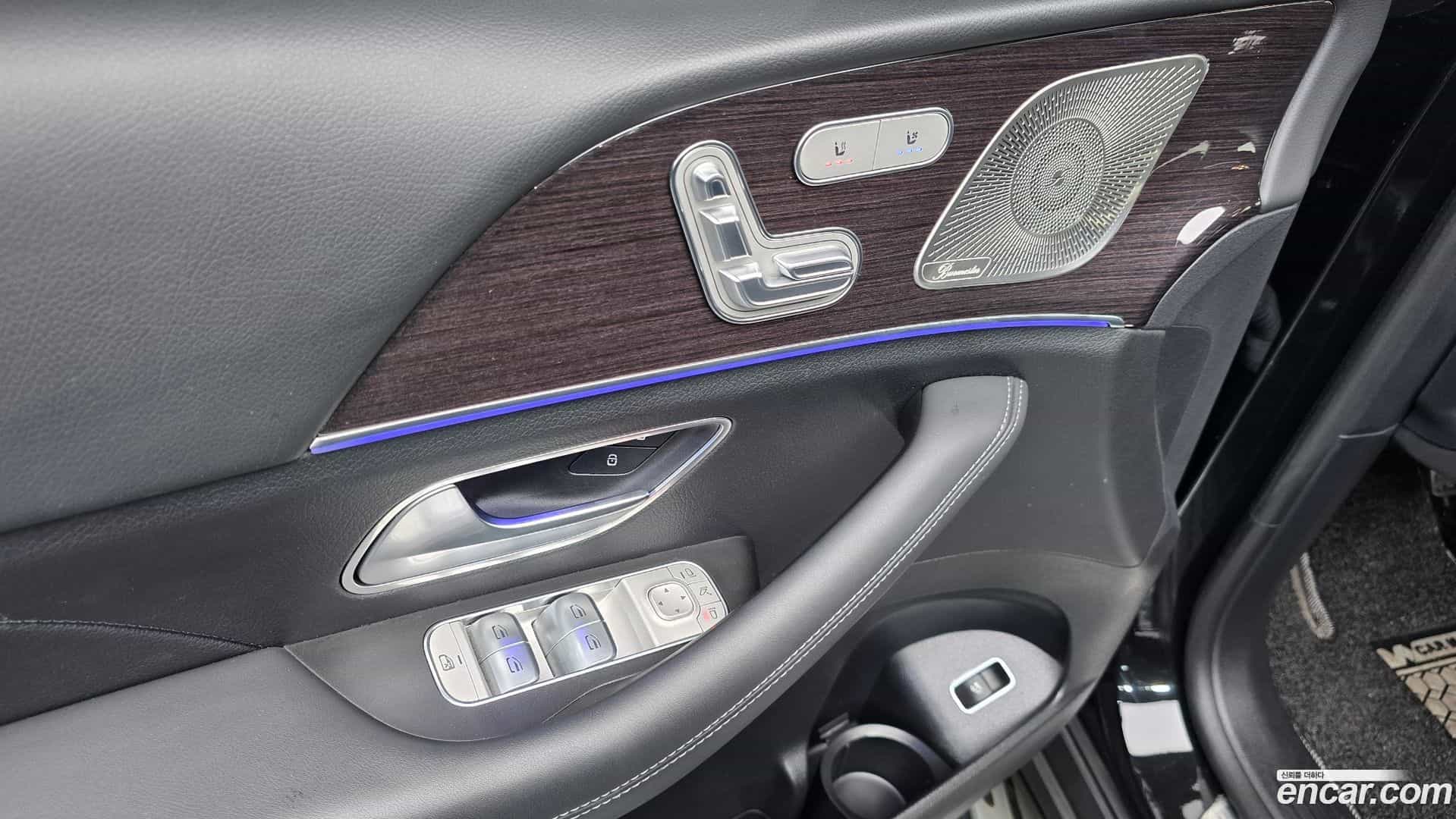 GLE-Class Mercedes-Benz 2022.5-OPTION-040