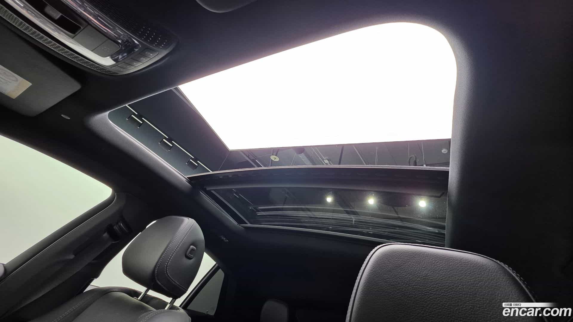 GLE-Class Mercedes-Benz 2022.5-OPTION-047