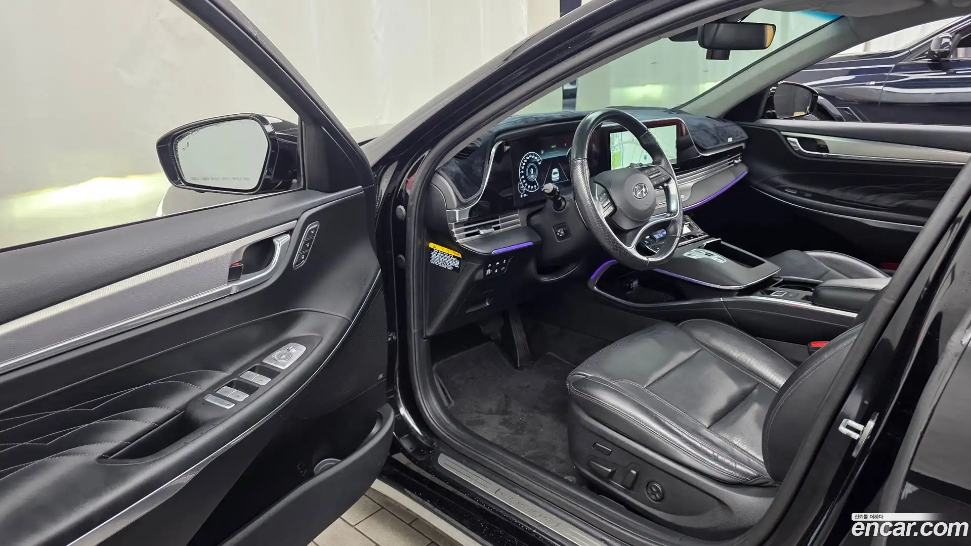 Grandeur Hyundai 2020.2-INNER-010