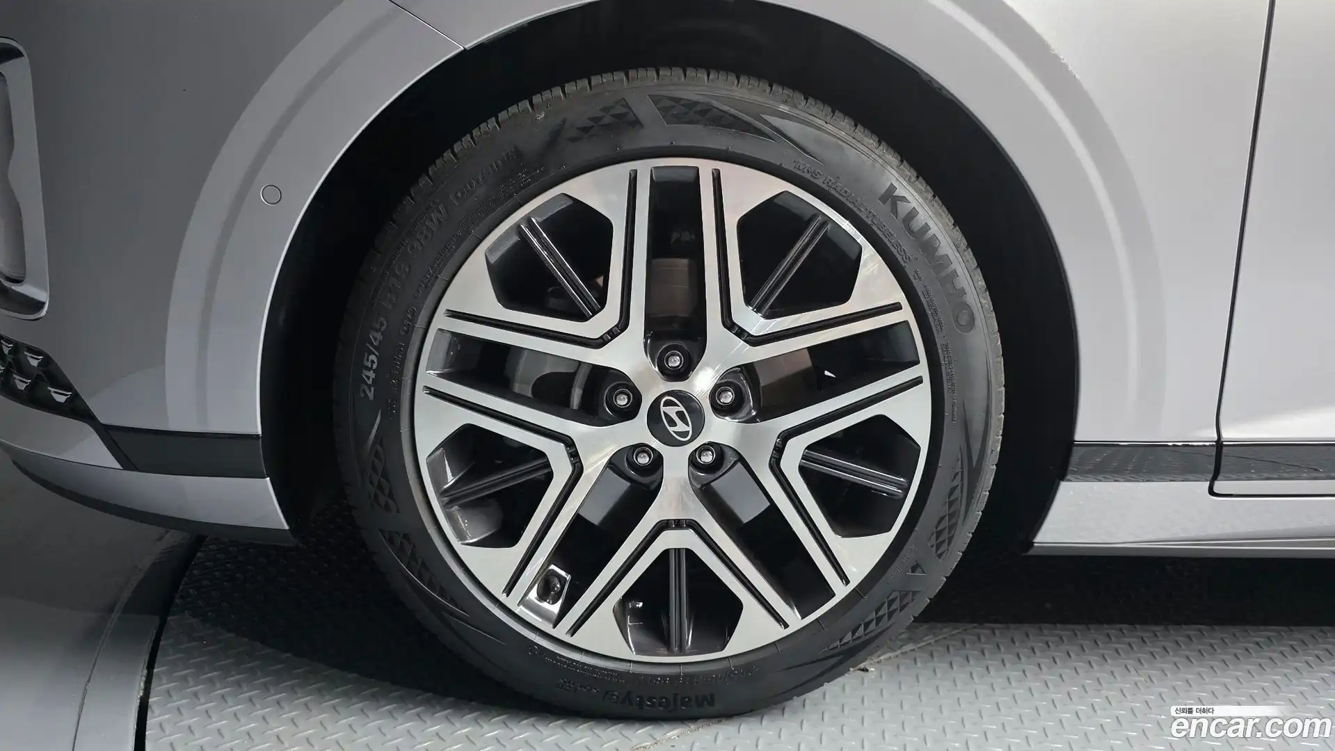 Grandeur Hyundai 2023.8-OUTER-005
