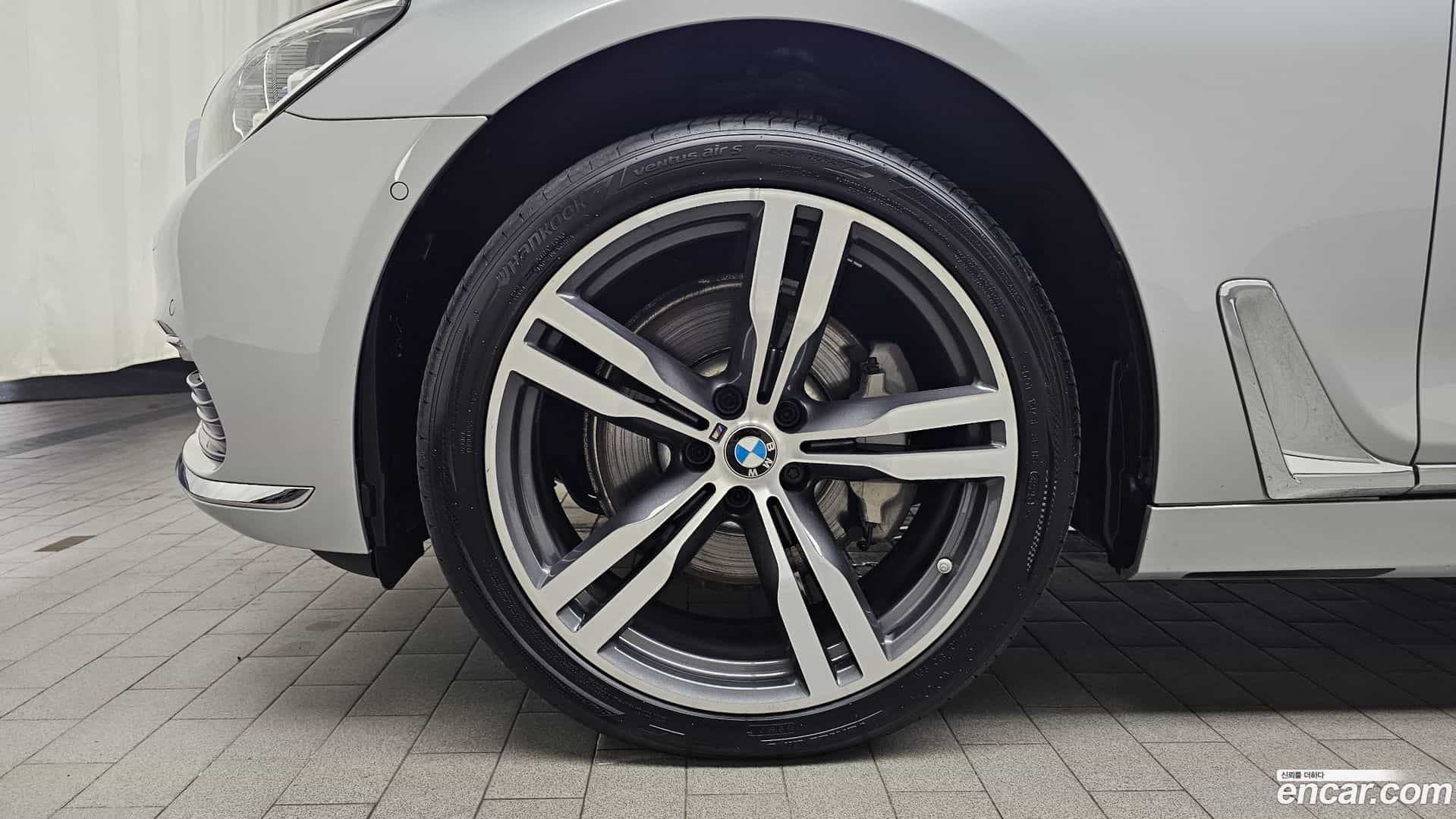 7-Series BMW 2016.11-OUTER-005