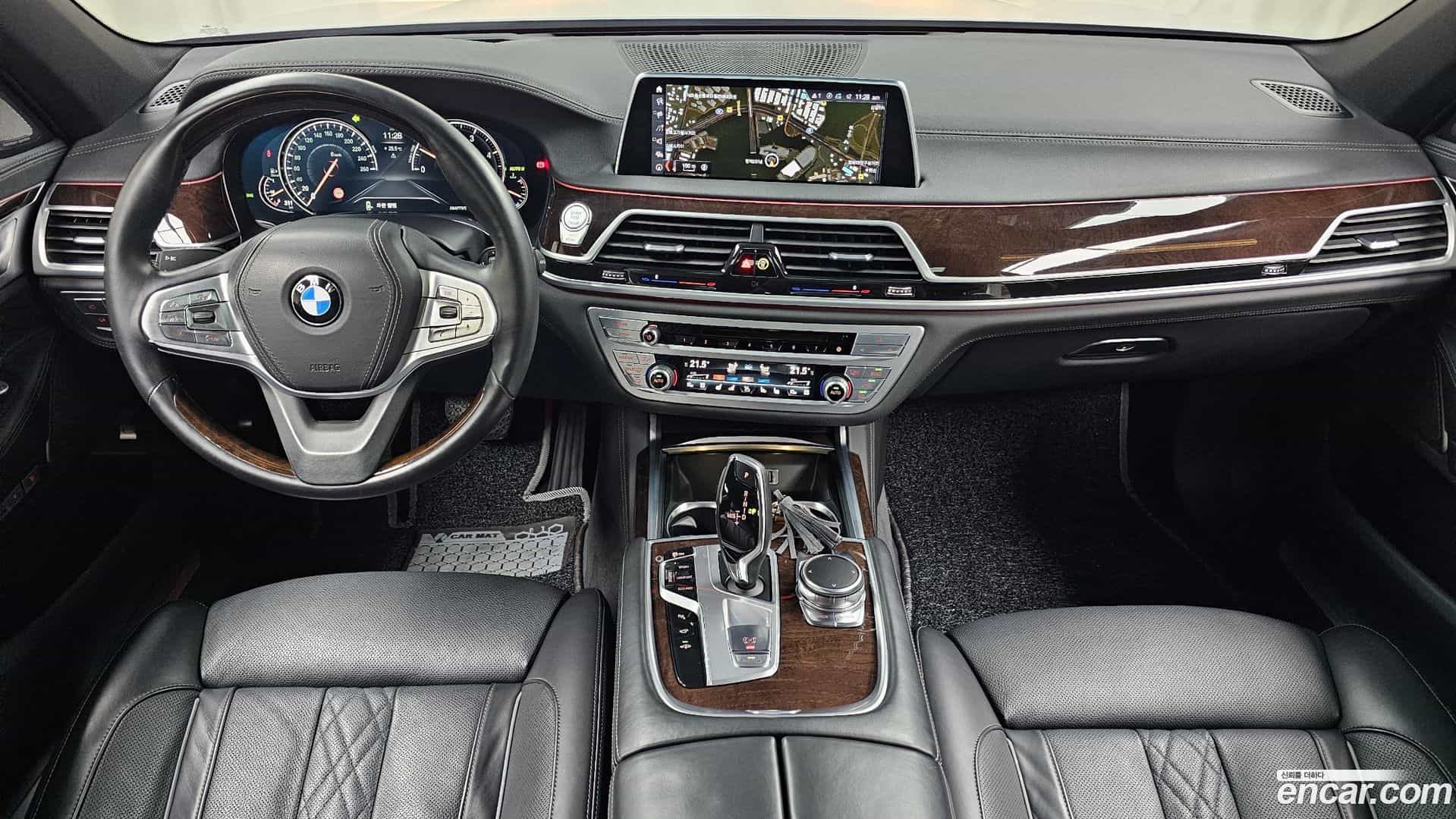 7-Series BMW 2016.11-INNER-007
