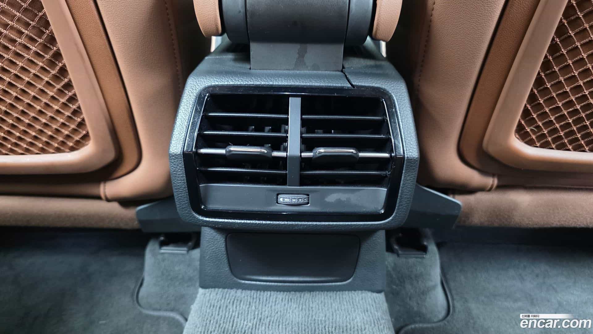 Q3 Audi 2020.6-OPTION-022