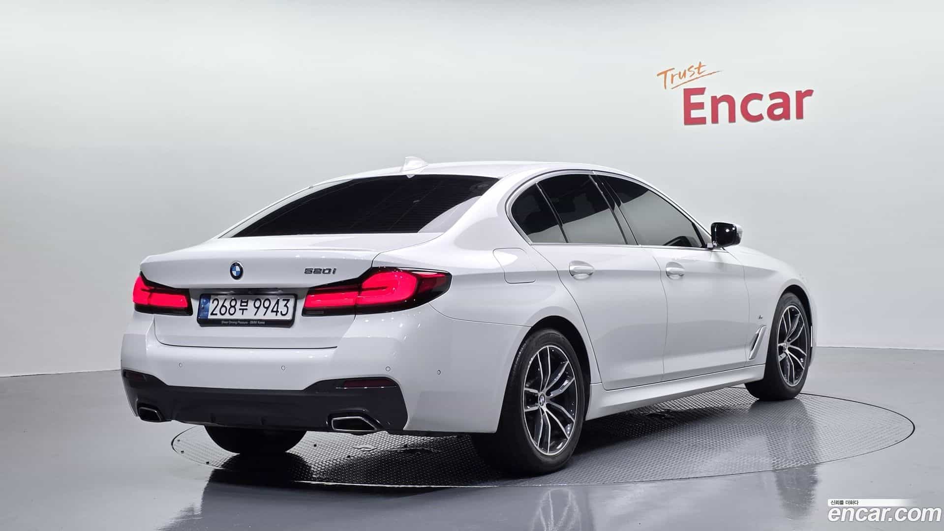 5-Series BMW 2022.4-OUTER-002