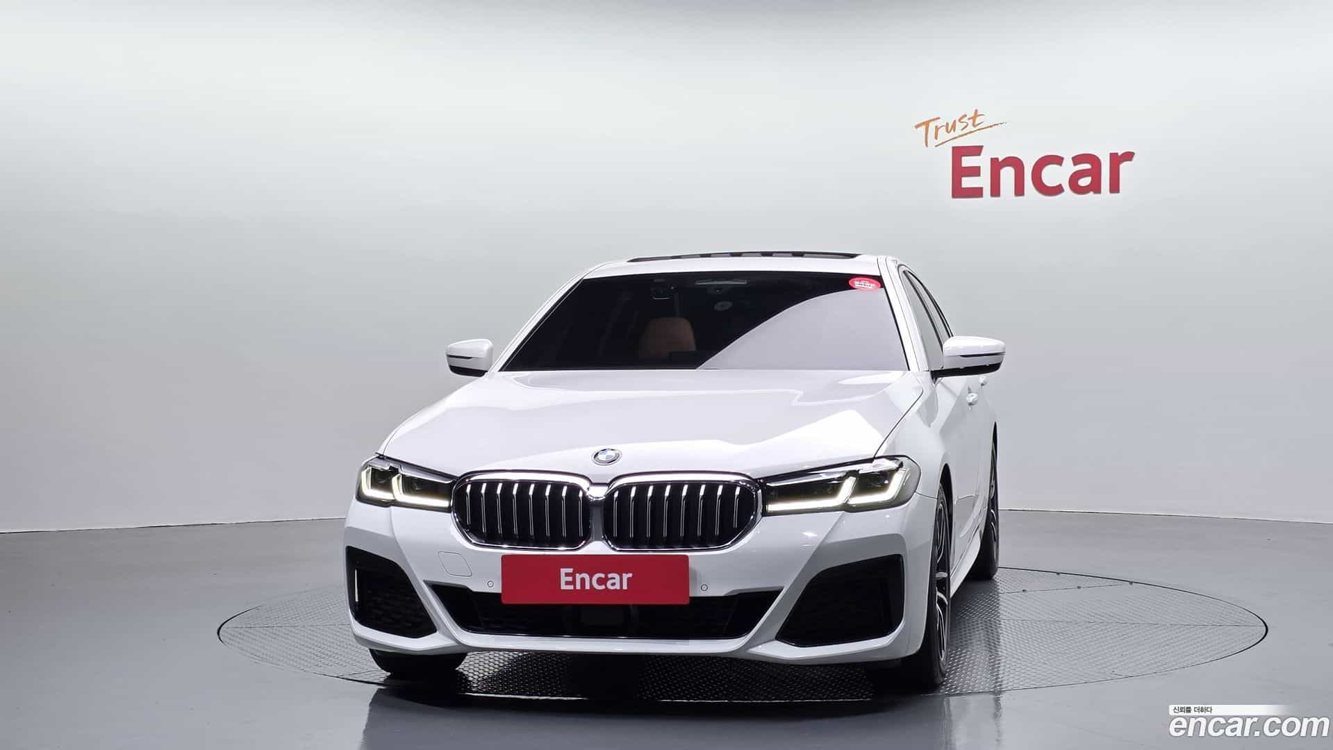 5-Series BMW 2022.4-OUTER-003