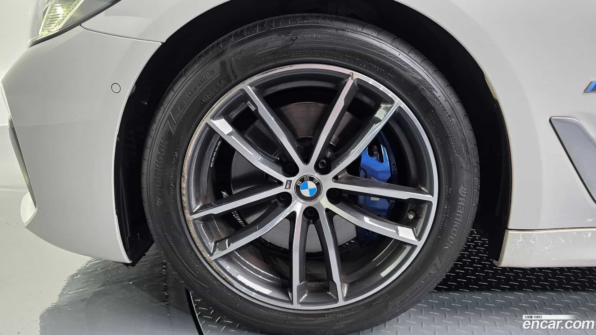 5-Series BMW 2022.4-OUTER-005