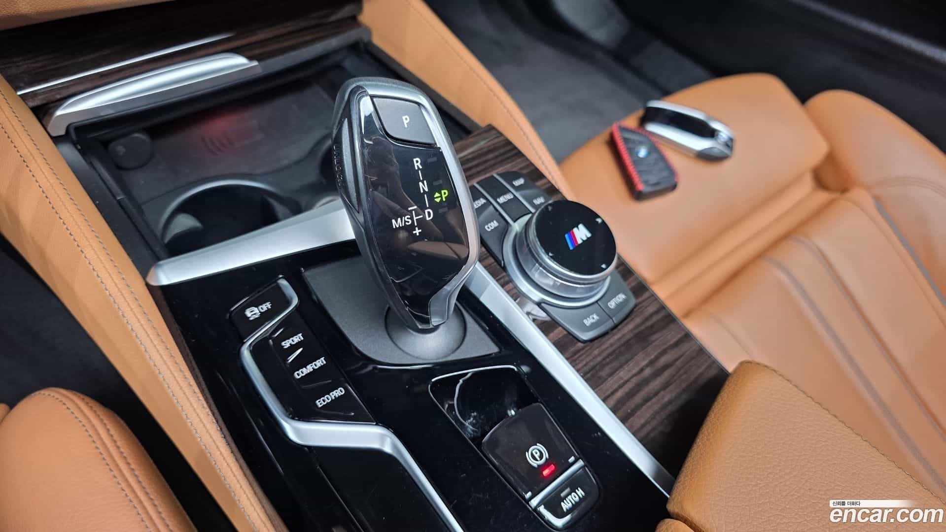 5-Series BMW 2022.4-INNER-009