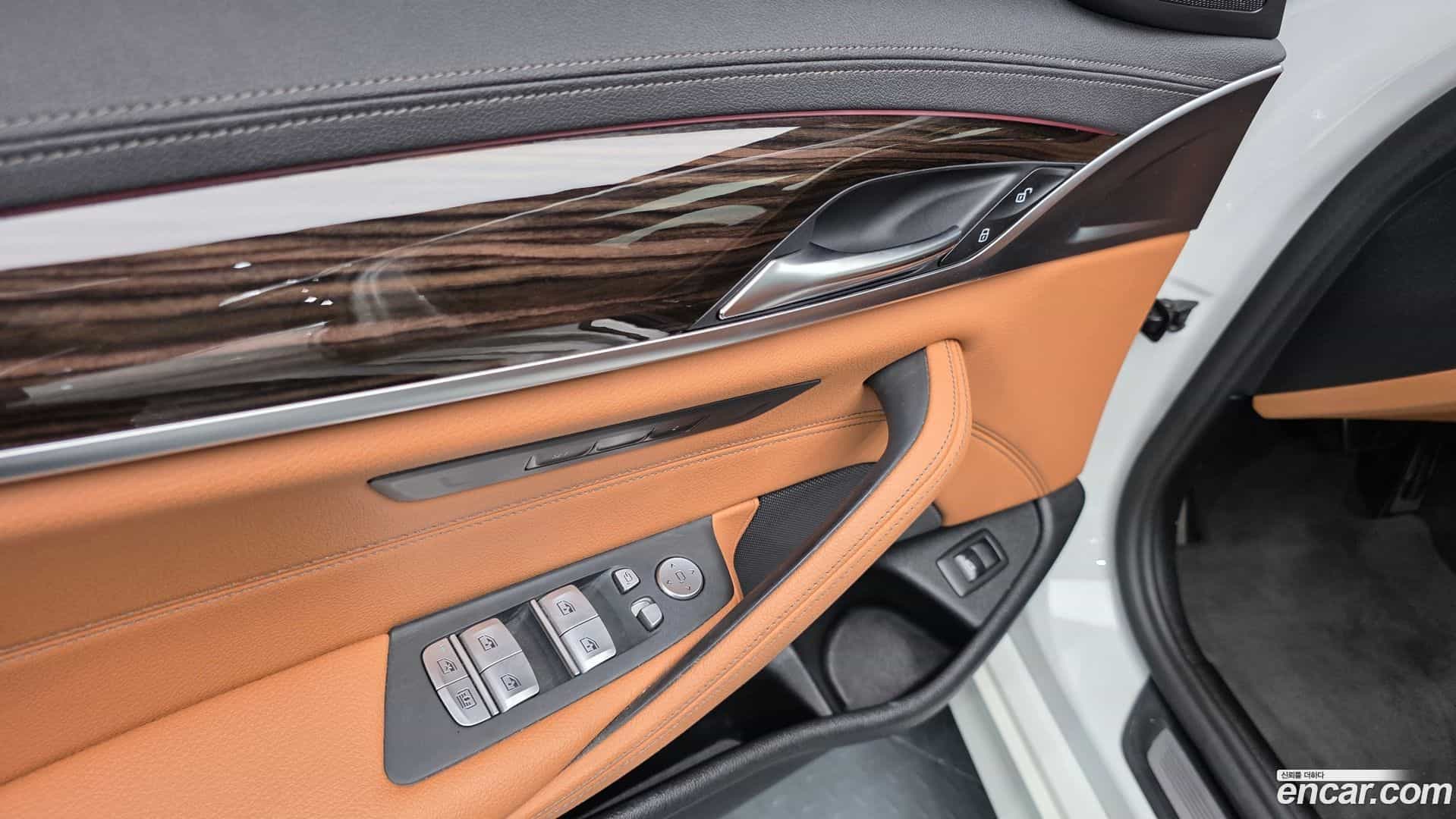 5-Series BMW 2022.4-OPTION-024
