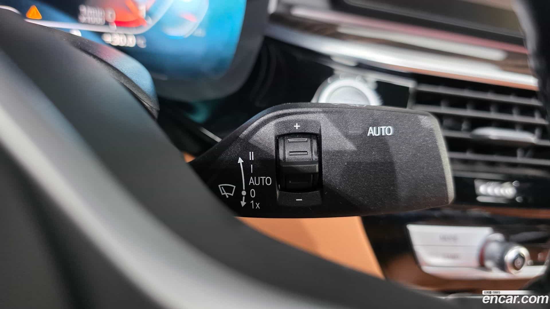 5-Series BMW 2022.4-OPTION-041