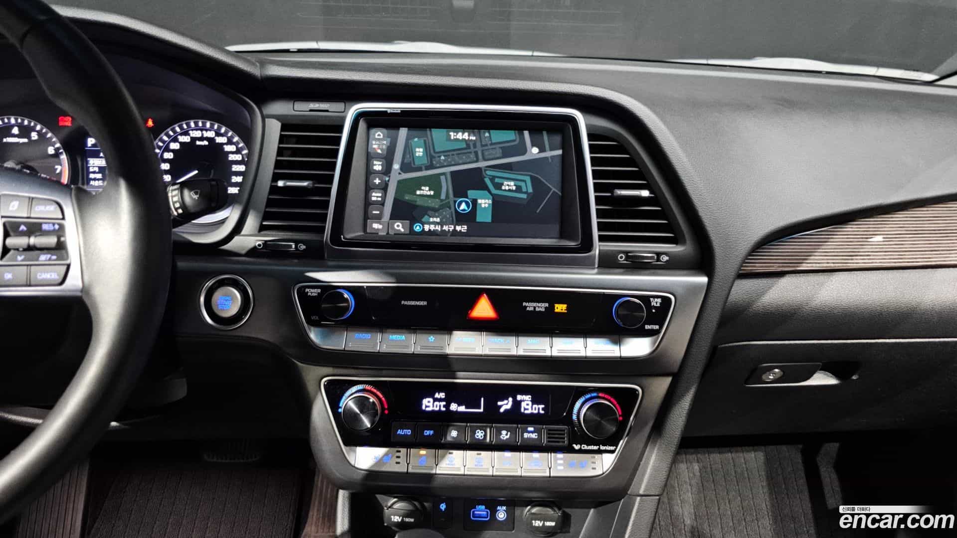 Sonata Hyundai 2017.3-OPTION-016