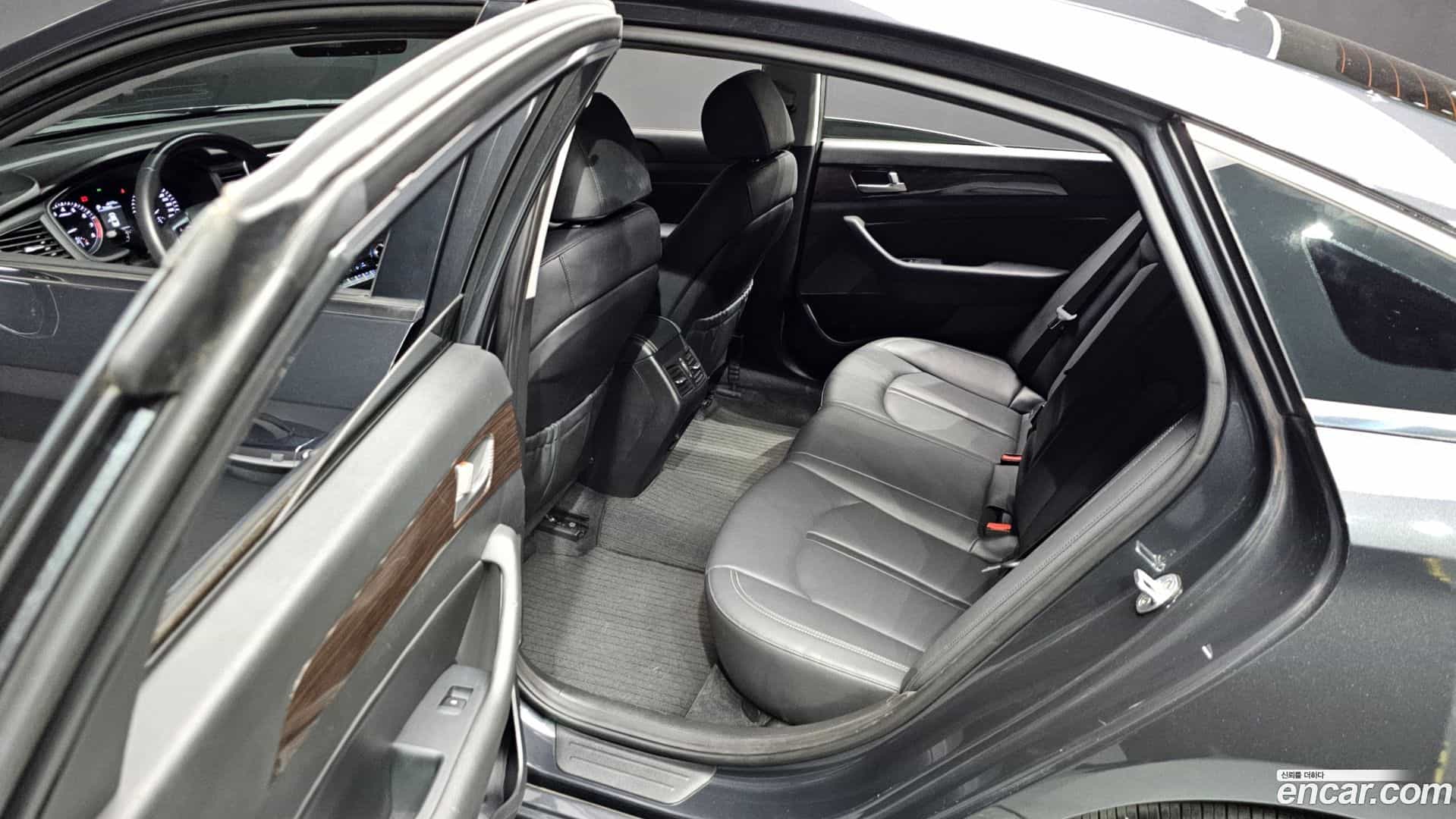 Sonata Hyundai 2017.3-OPTION-023