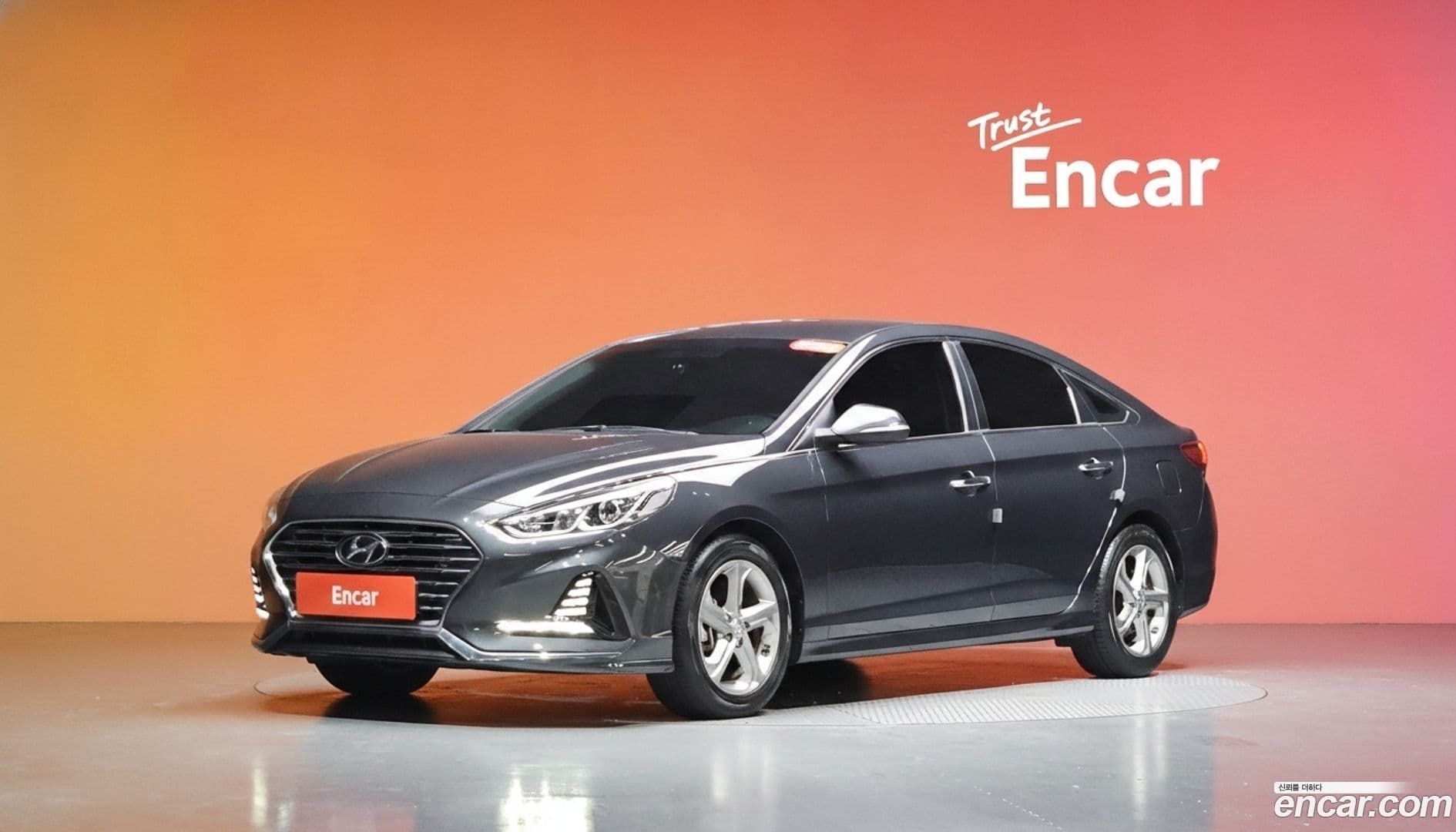 Main__Slider__Photo:Sonata Hyundai 2017.3-0