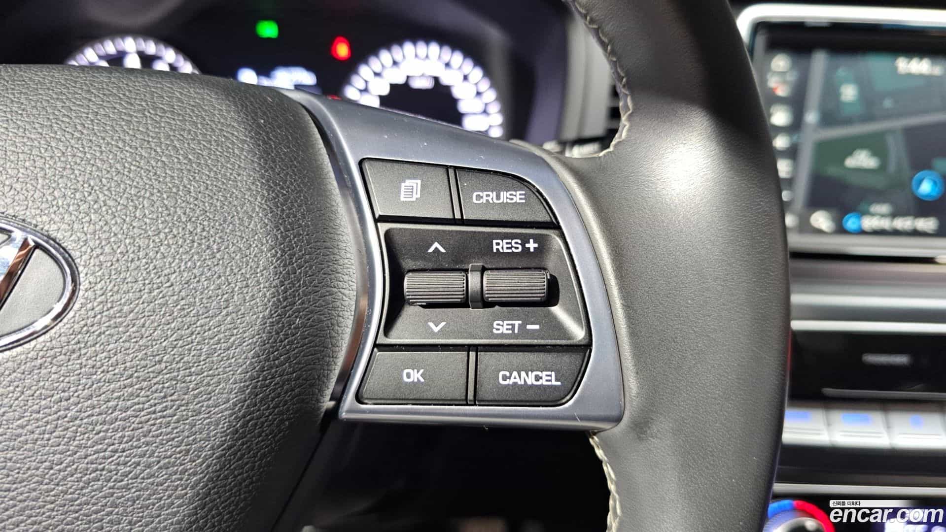 Sonata Hyundai 2017.3-INNER-036