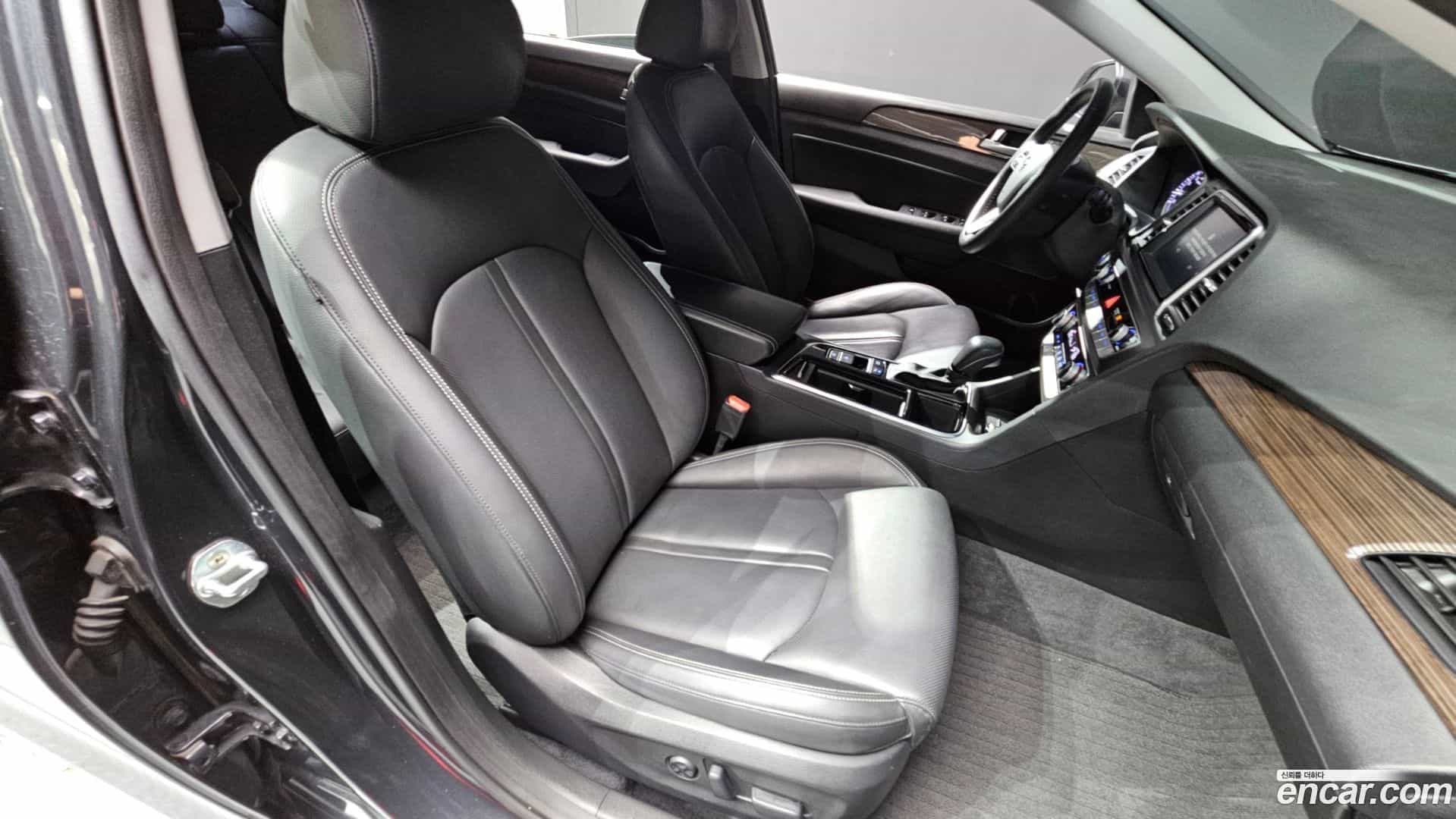 Sonata Hyundai 2017.3-OPTION-040