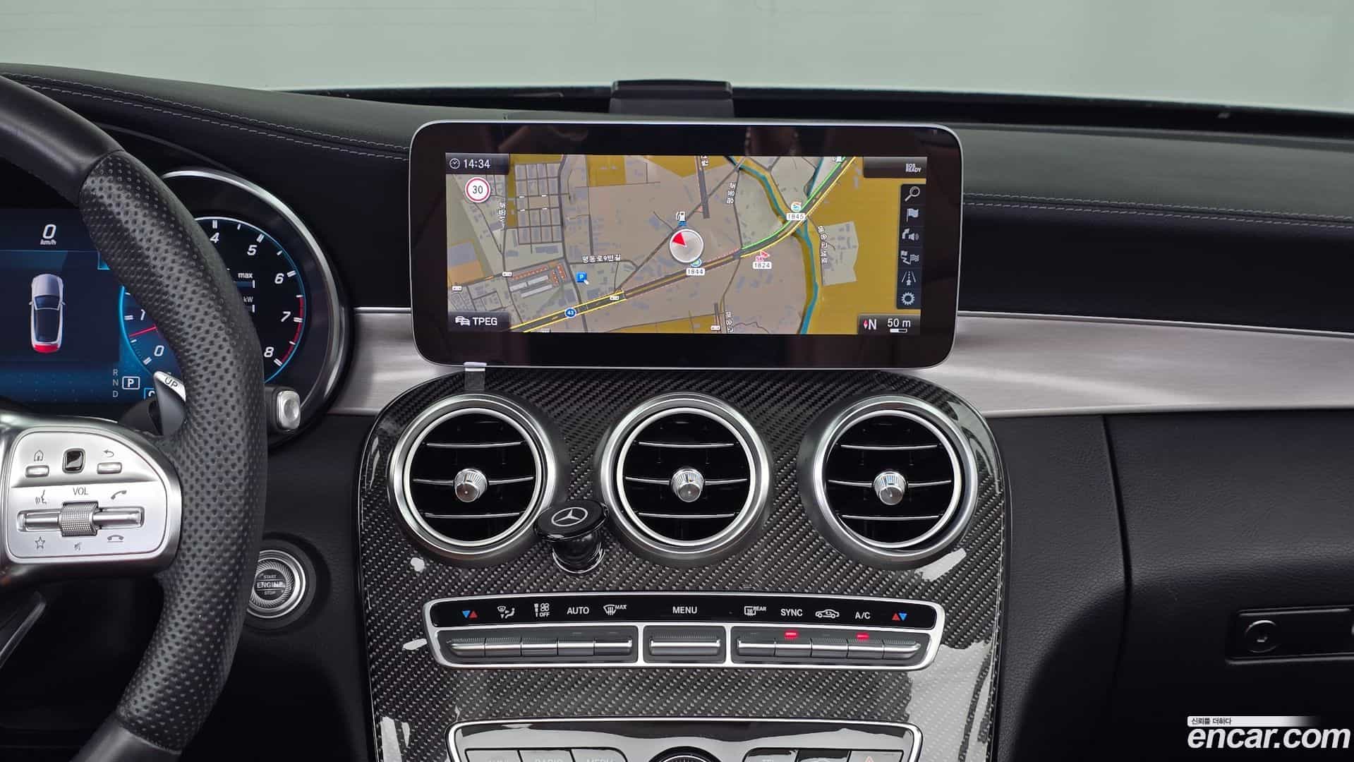 C-Class Mercedes-Benz 2019.11-OPTION-016