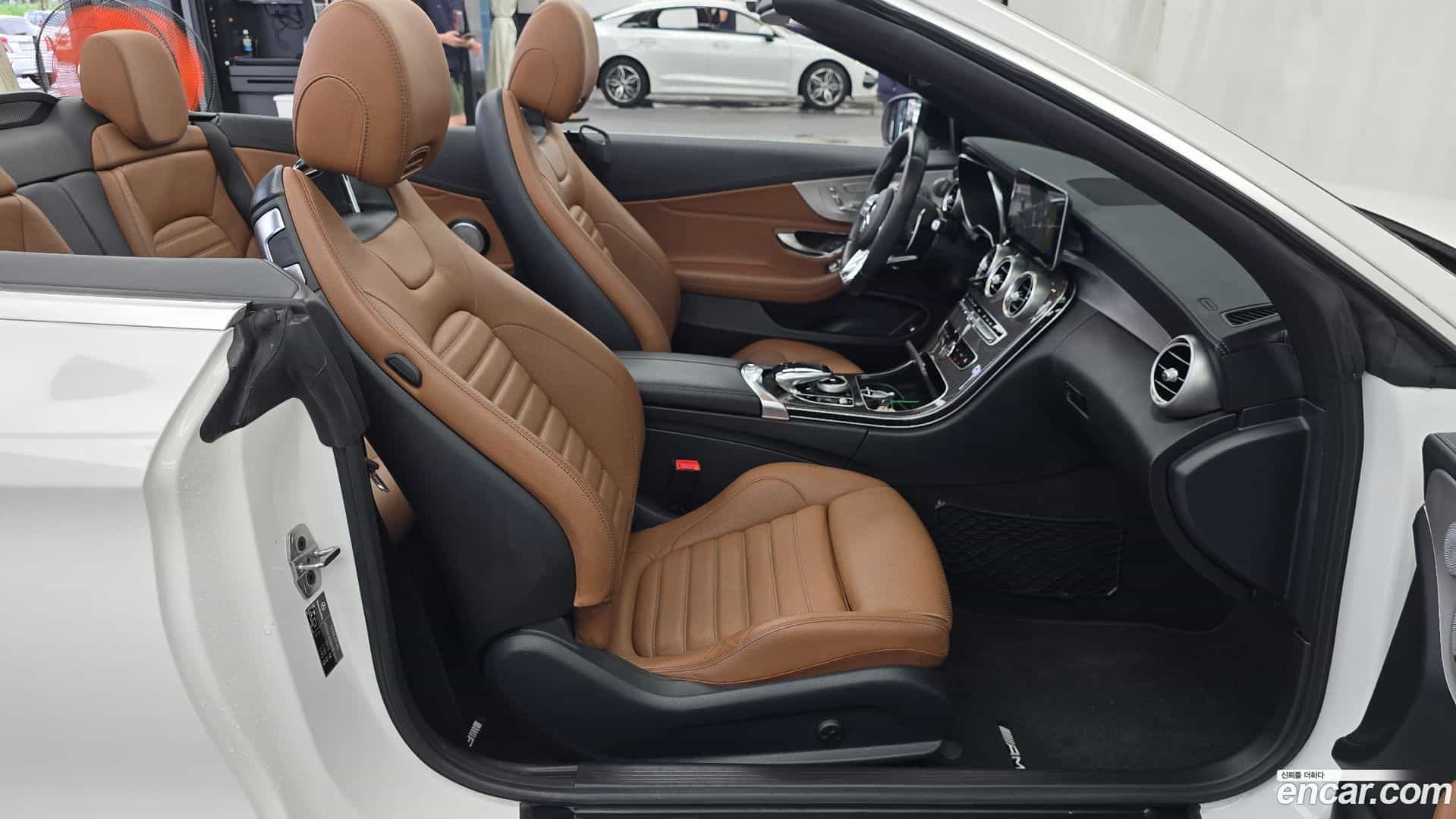C-Class Mercedes-Benz 2019.11-INNER-036