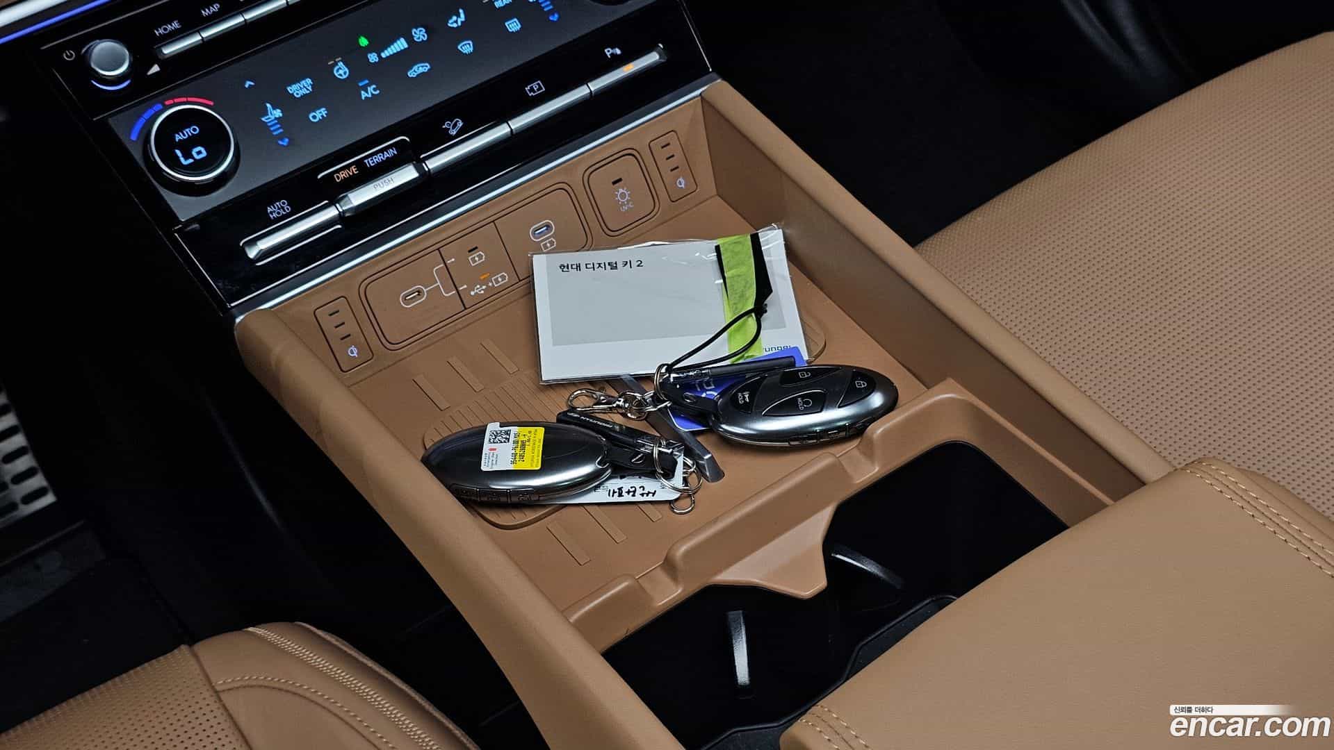 Santafe Hyundai 2024.6-OPTION-041