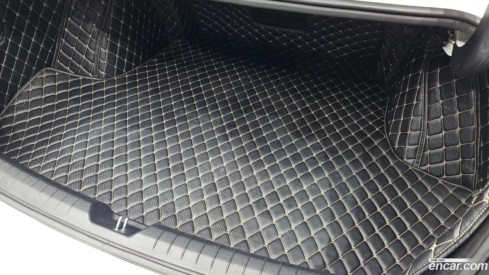 Sonata Hyundai 2019.7-OPTION-041