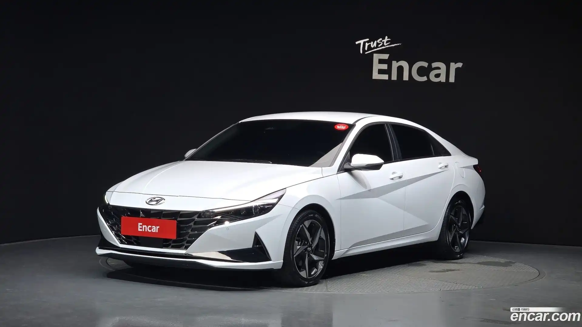 AVANTE Hyundai 2021.0-OUTER-001