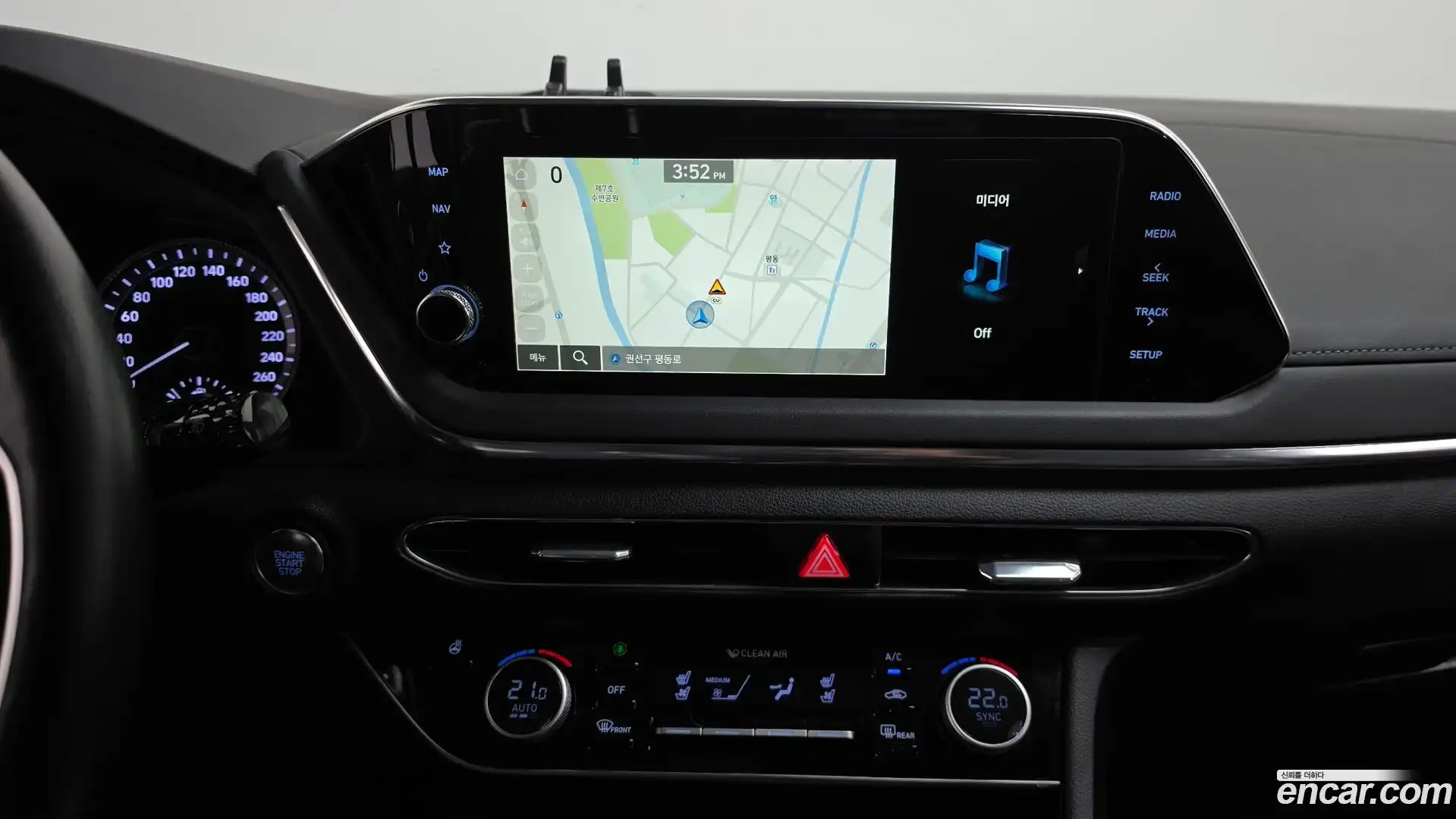 Sonata Hyundai 2022.3-OPTION-017