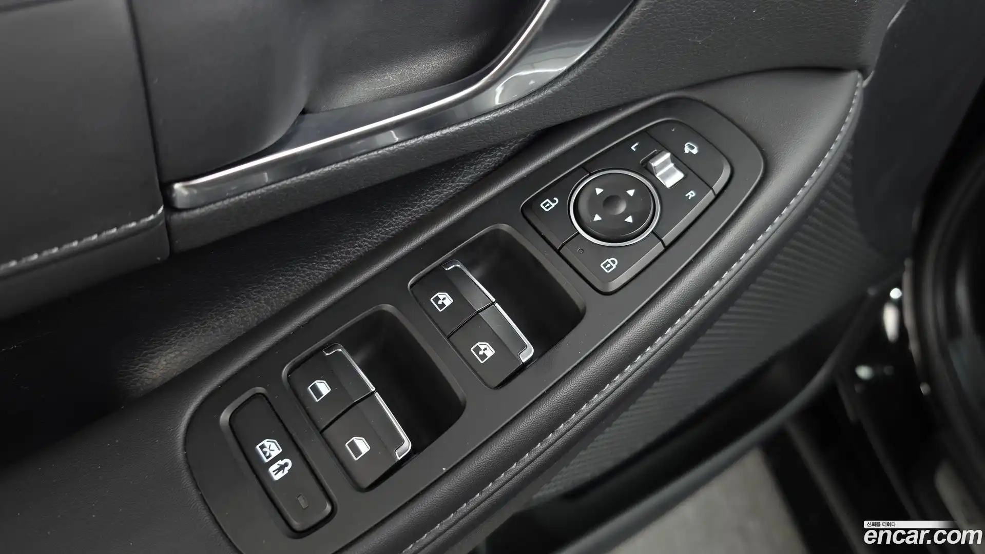 Sonata Hyundai 2022.3-OPTION-041