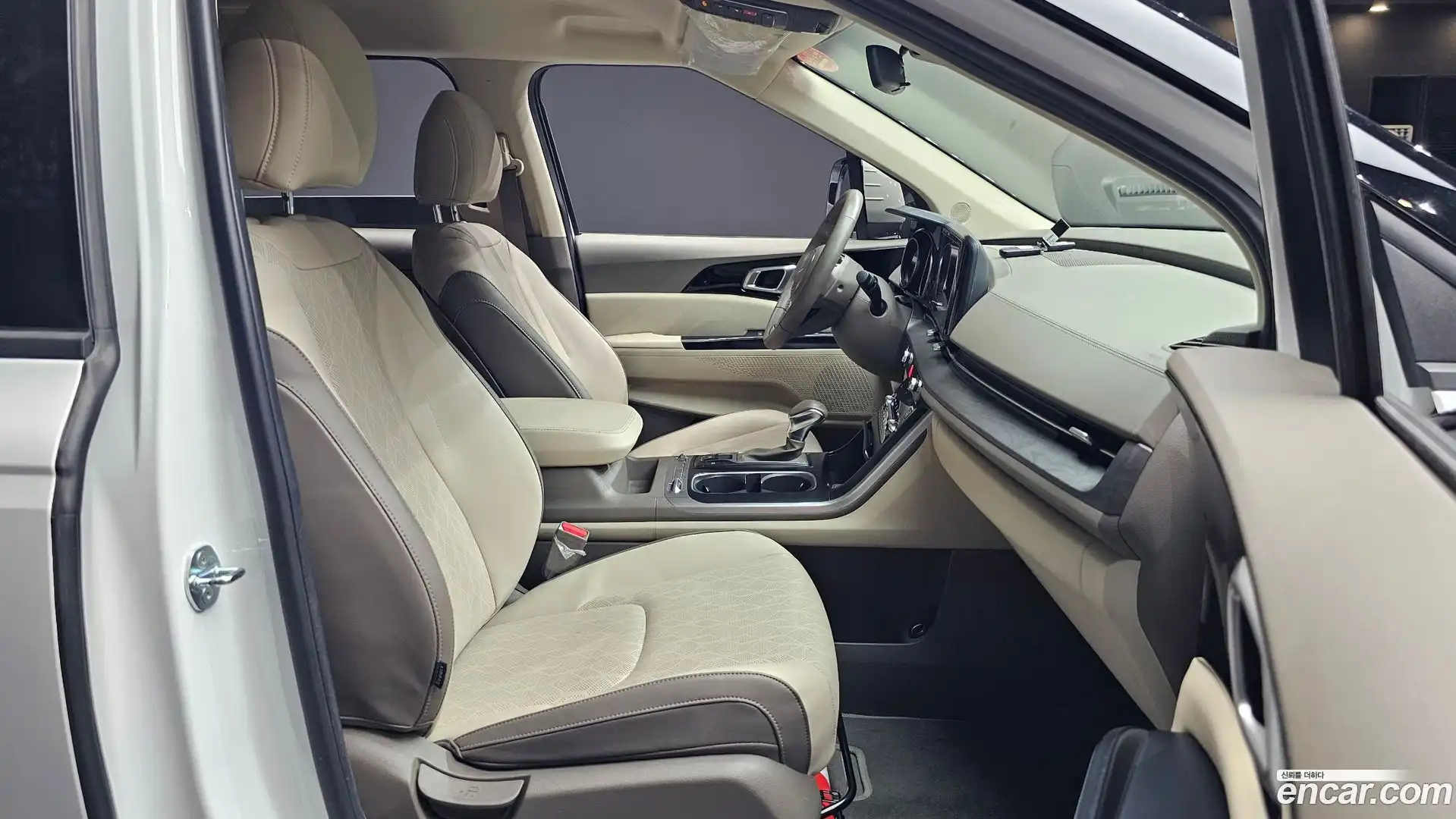 Canival Kia 2023.10-OPTION-015