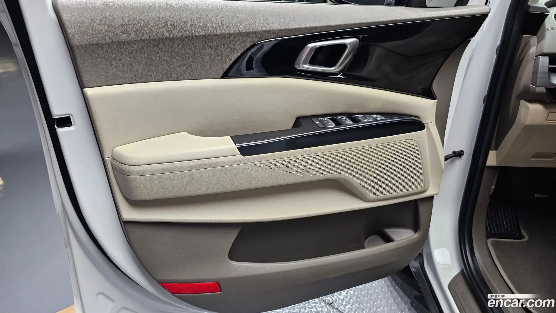 Canival Kia 2023.10-INNER-034