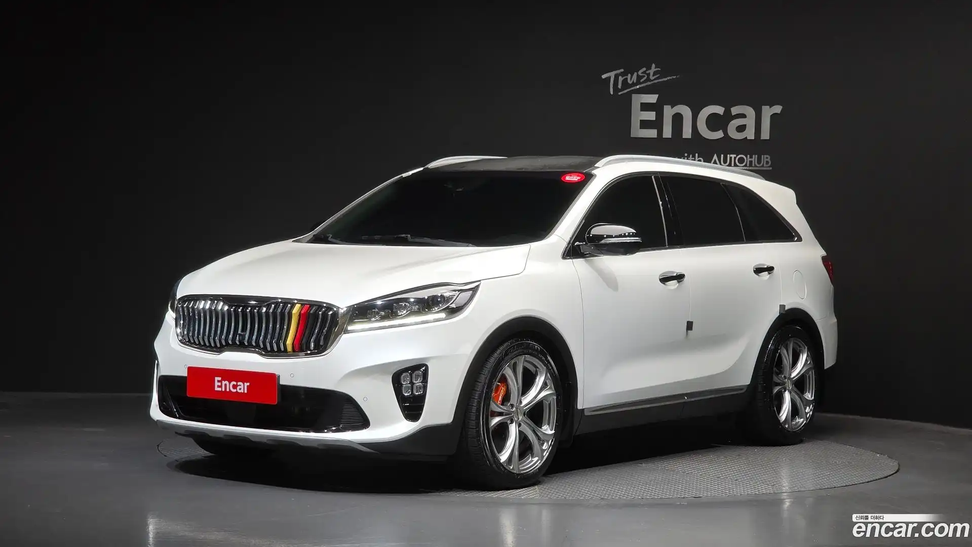 Sorento Kia 2018.2-OUTER-001