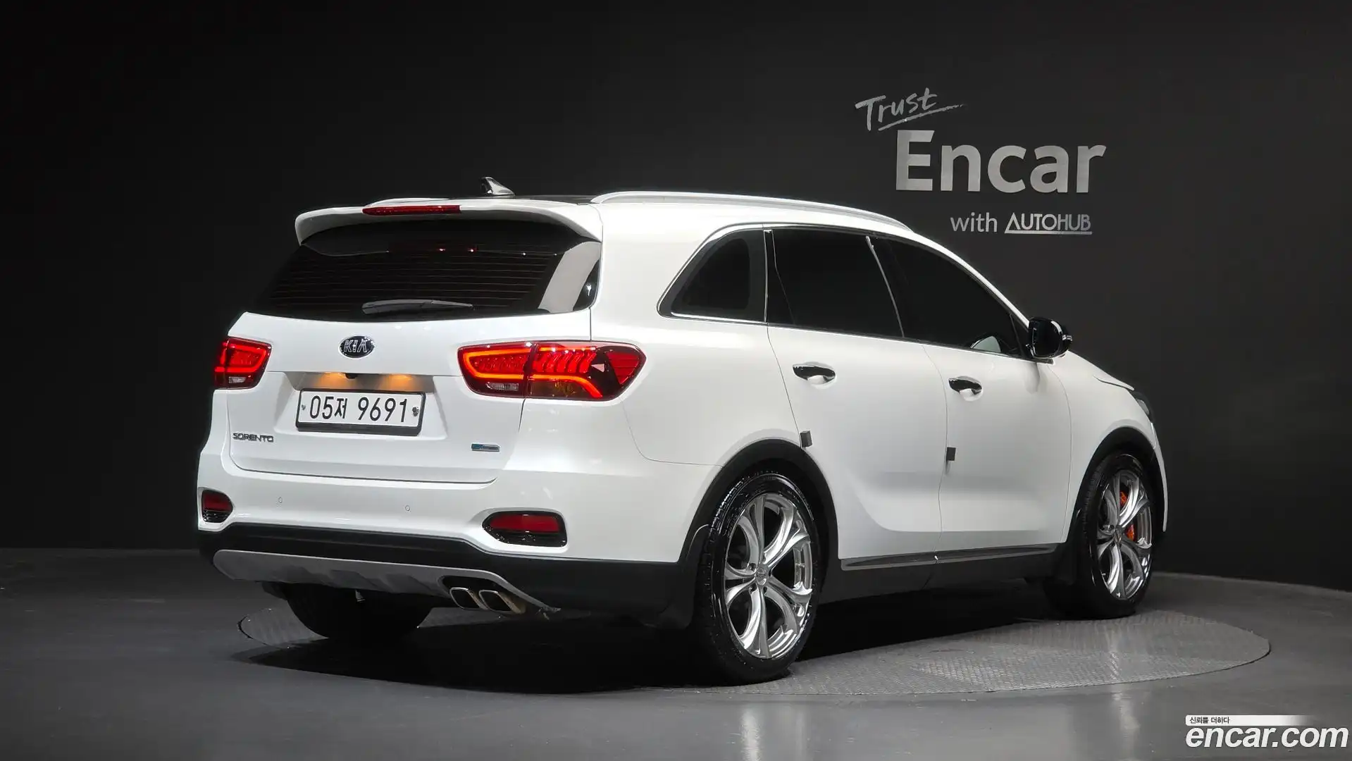 Sorento Kia 2018.2-OUTER-002