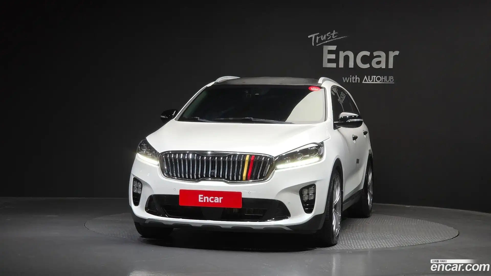 Sorento Kia 2018.2-OUTER-003