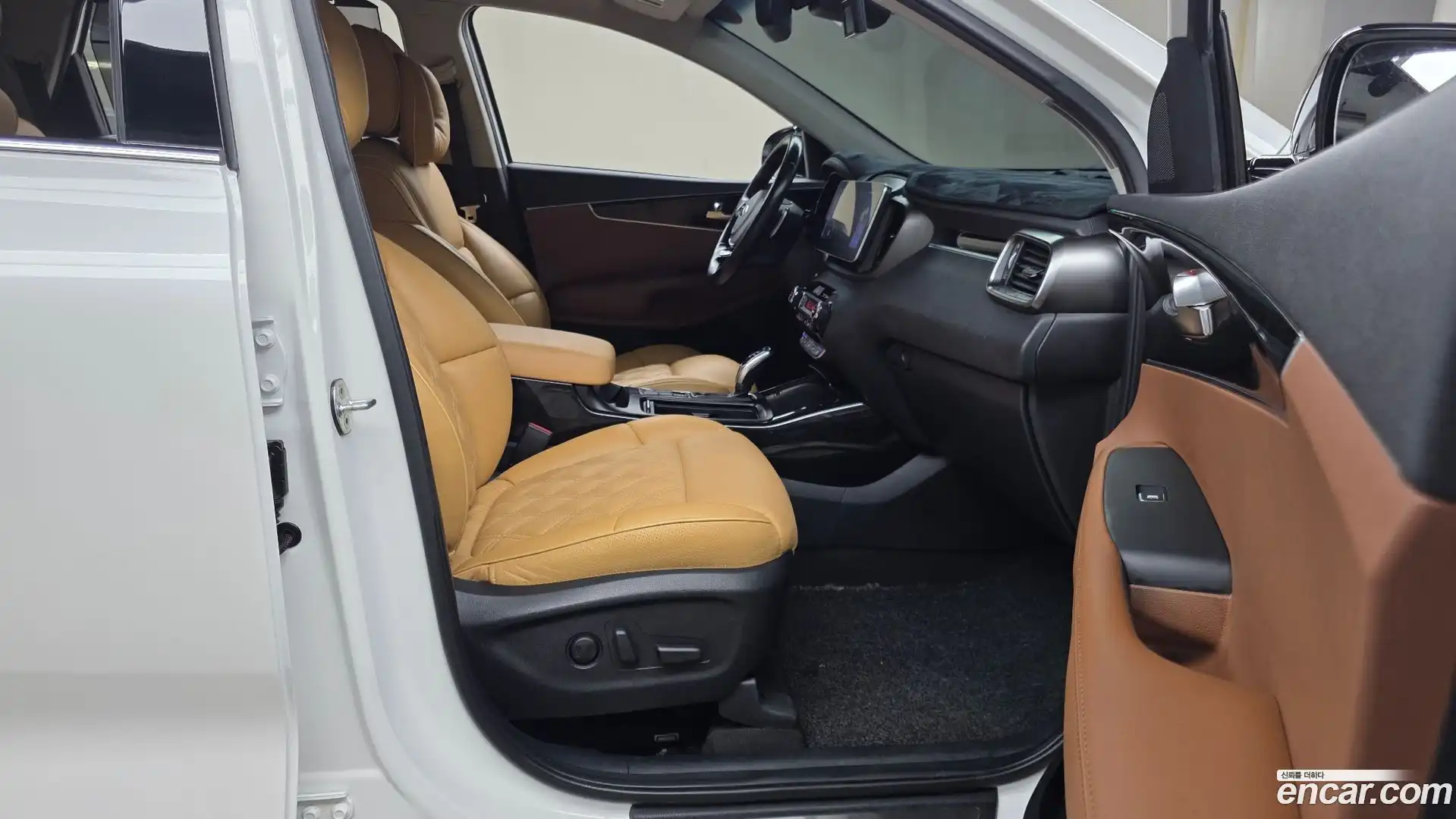 Sorento Kia 2018.2-OPTION-015