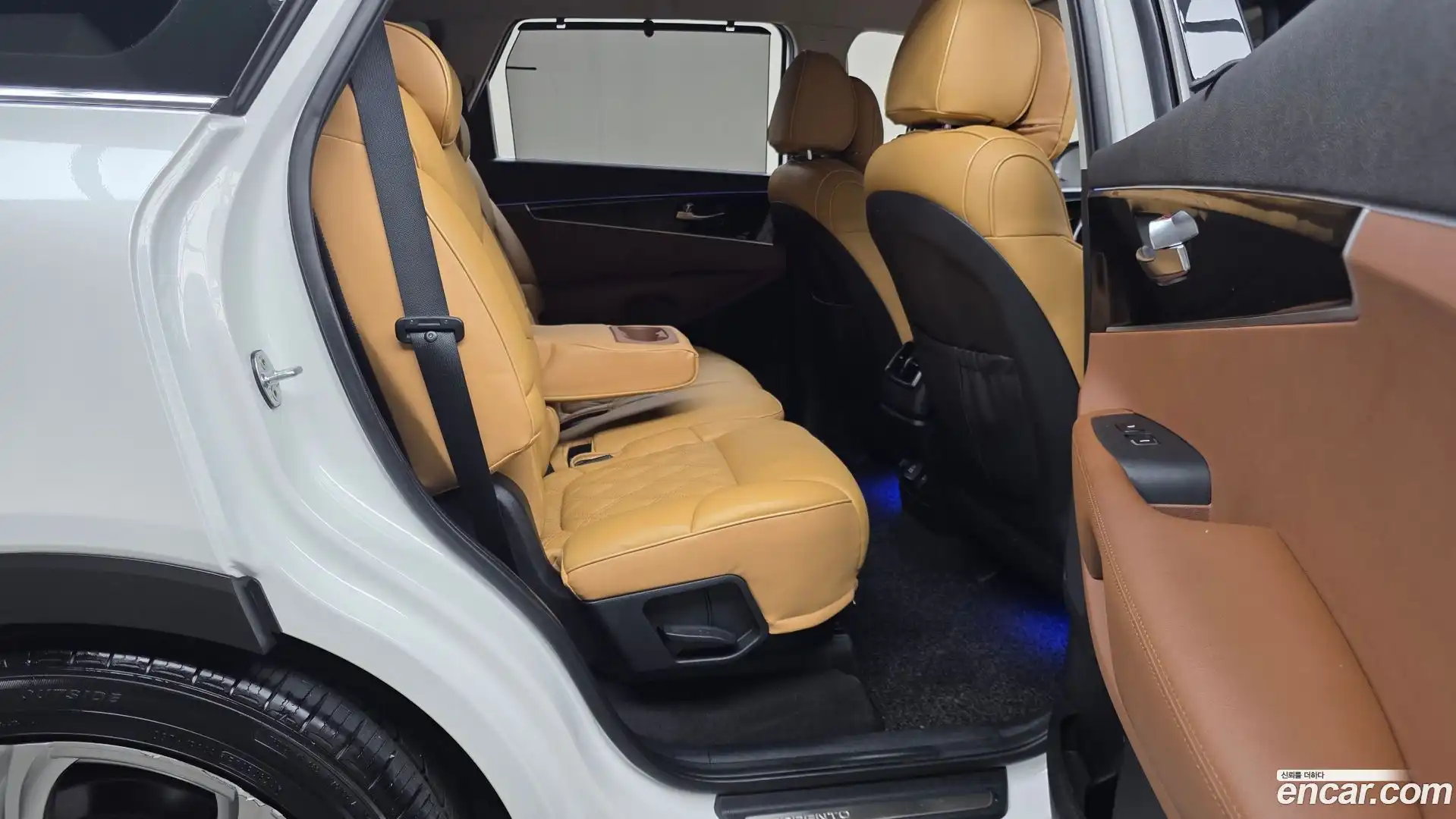 Sorento Kia 2018.2-OPTION-016