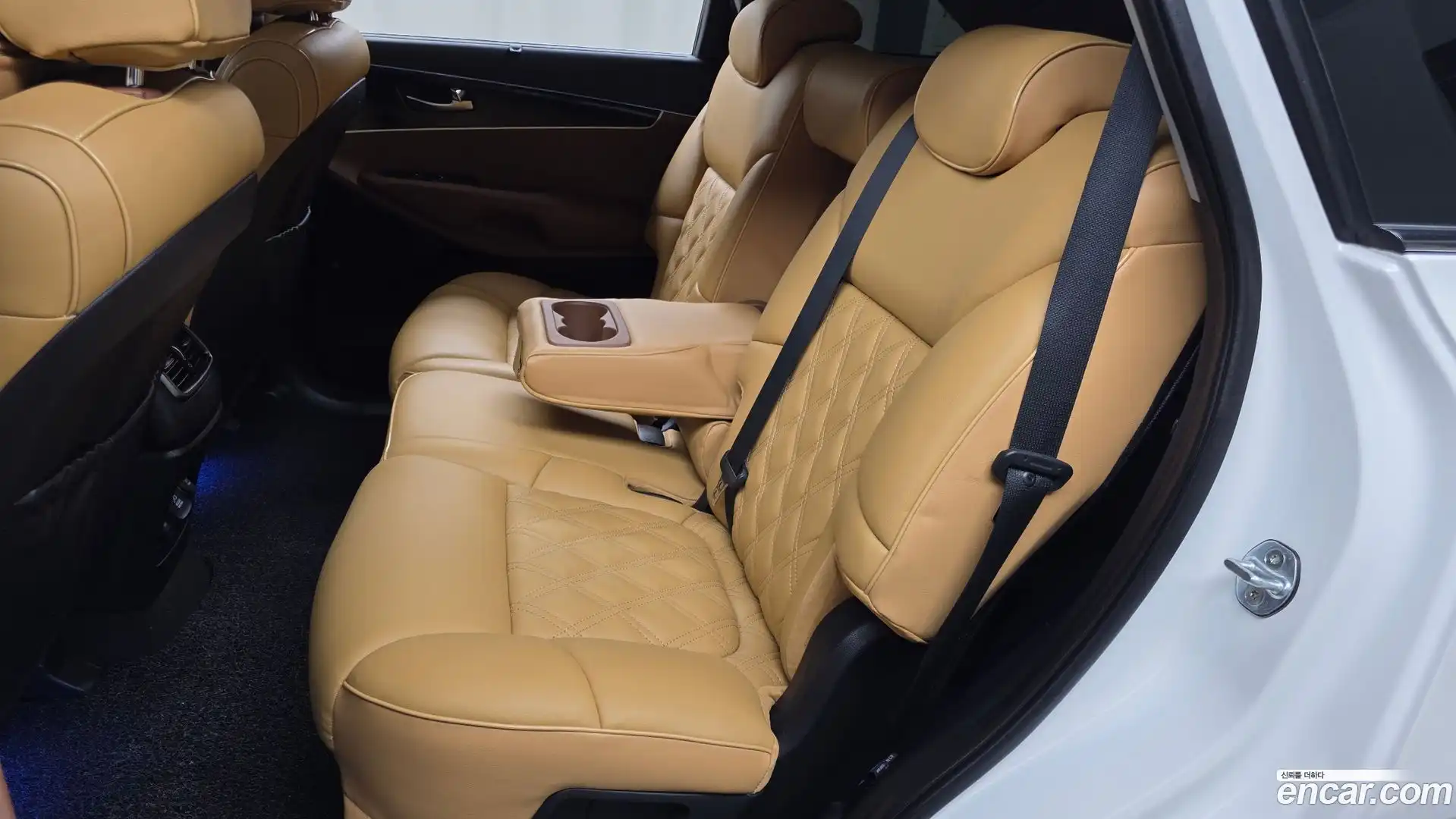 Sorento Kia 2018.2-INNER-036