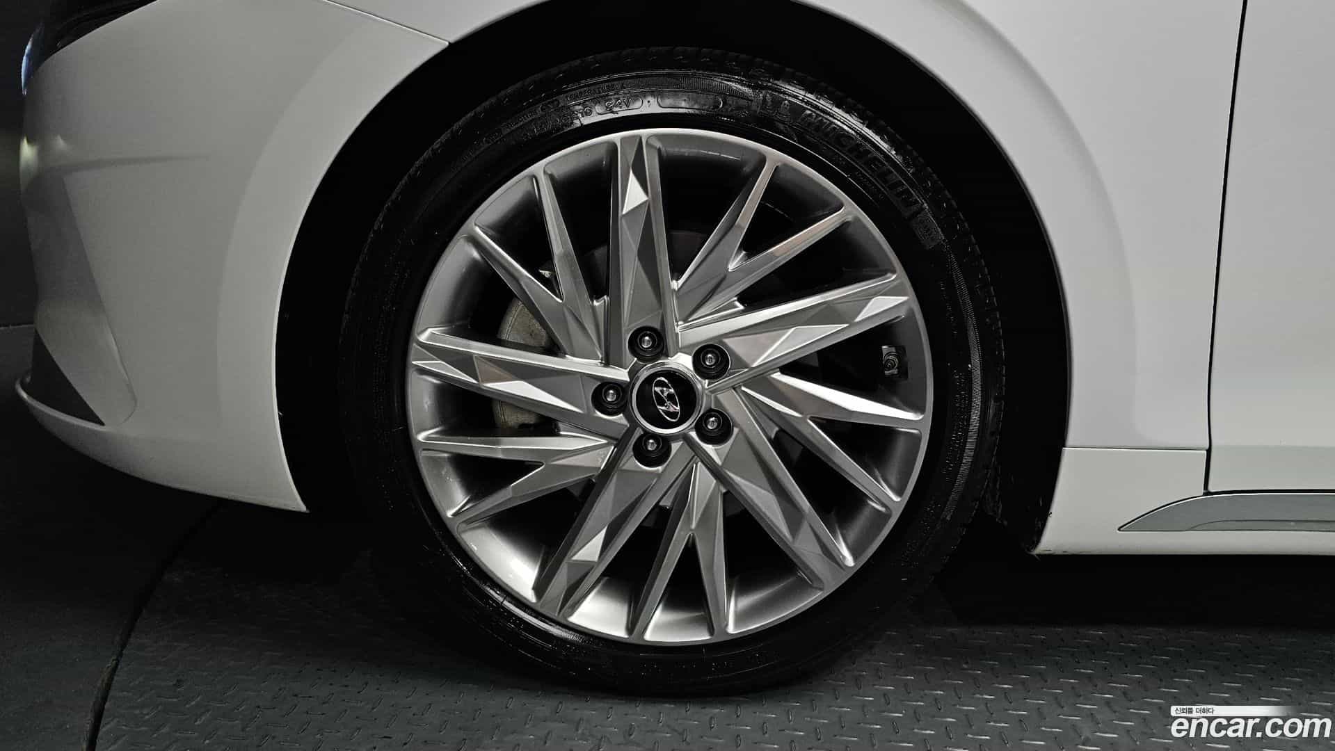 Grandeur Hyundai 2020.8-OUTER-005
