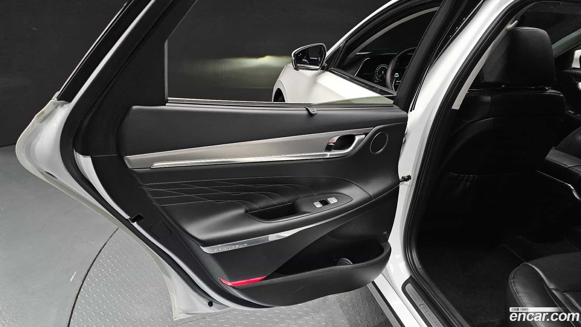 Grandeur Hyundai 2020.8-INNER-035