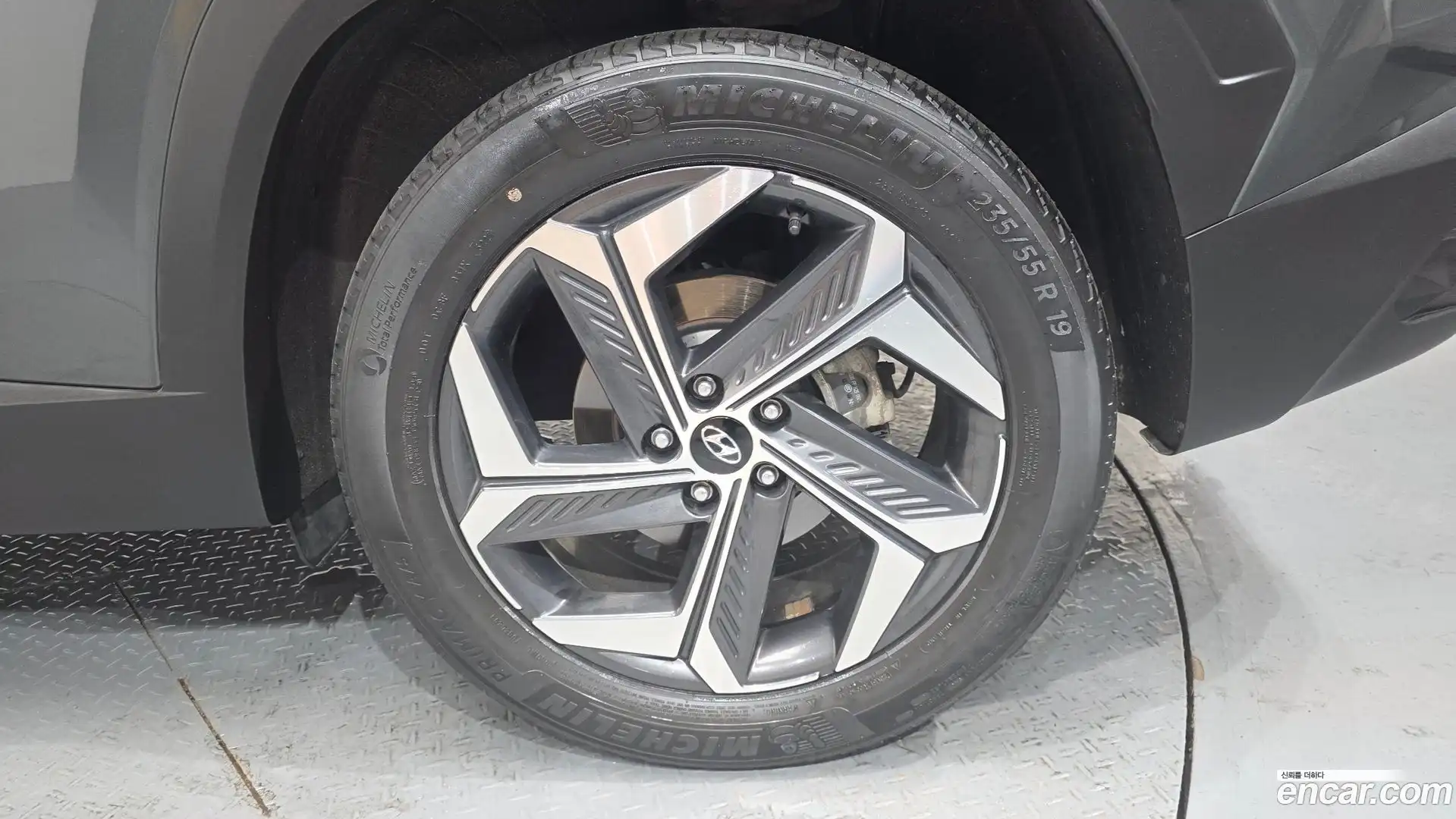 Tucson Hyundai 2022.1-OUTER-031