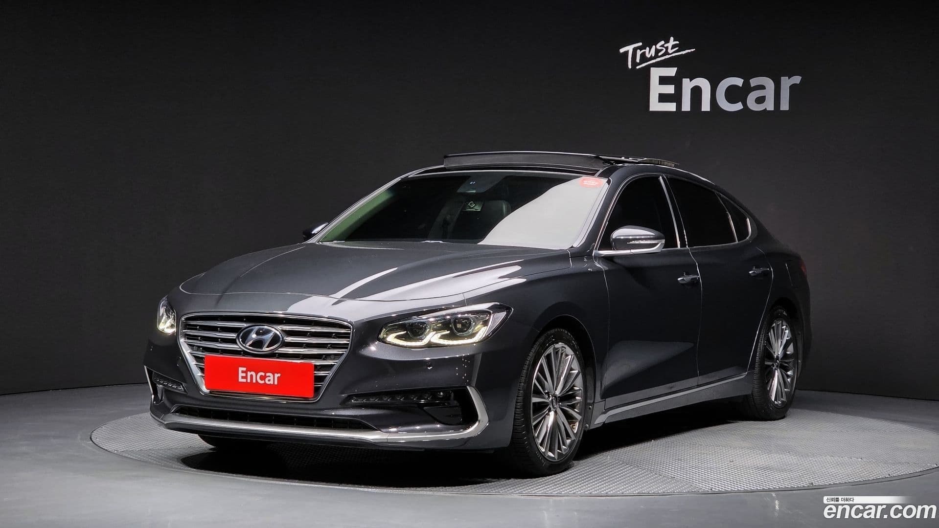 Main__Slider__Photo:Grandeur Hyundai 2017.0-0