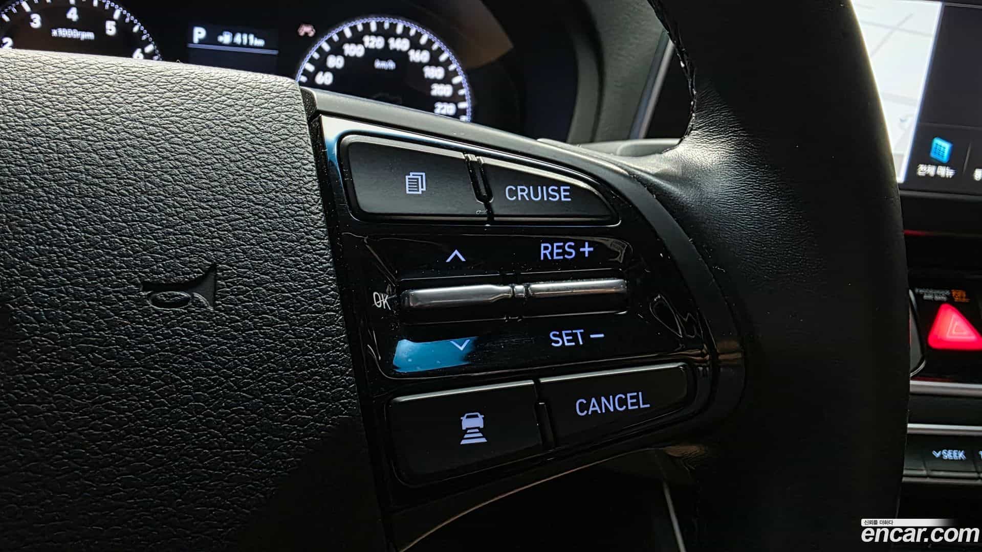 Grandeur Hyundai 2017.0-OPTION-021