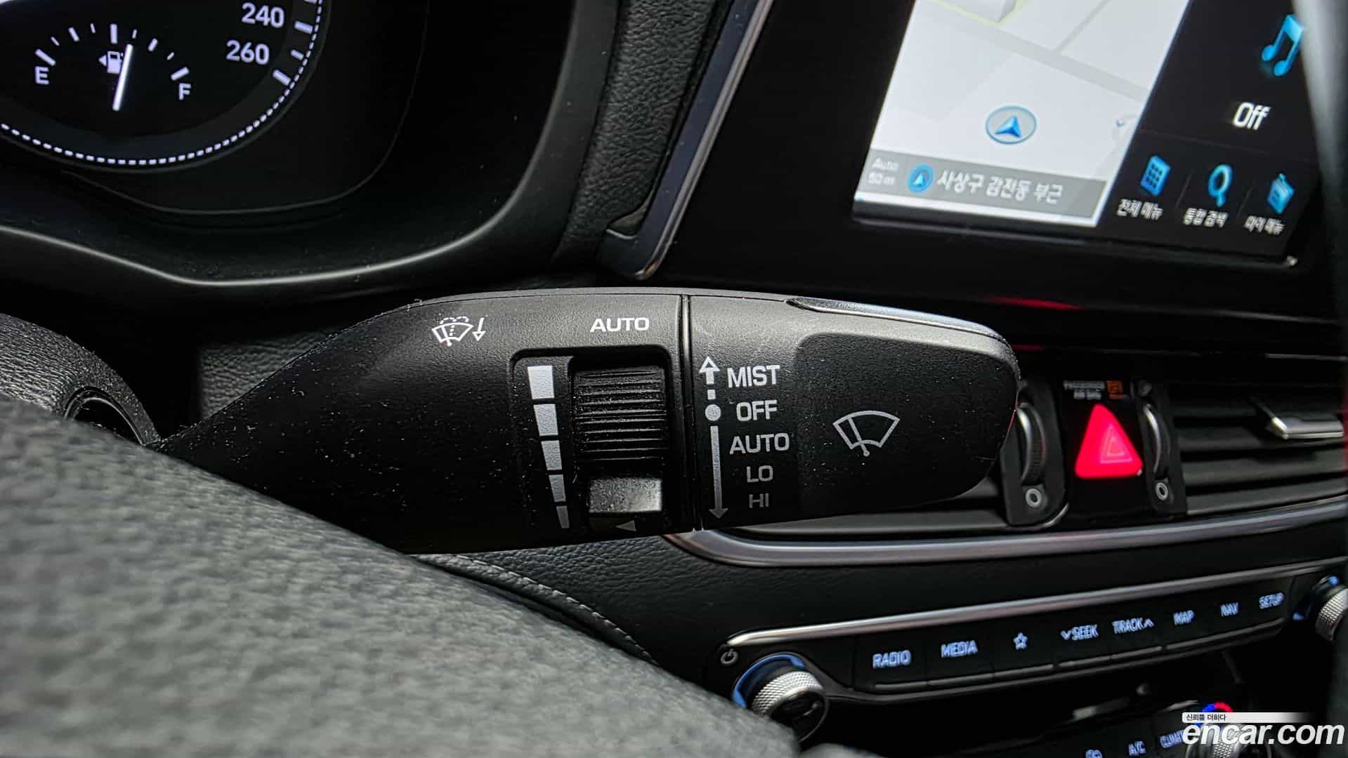 Grandeur Hyundai 2017.0-OPTION-044