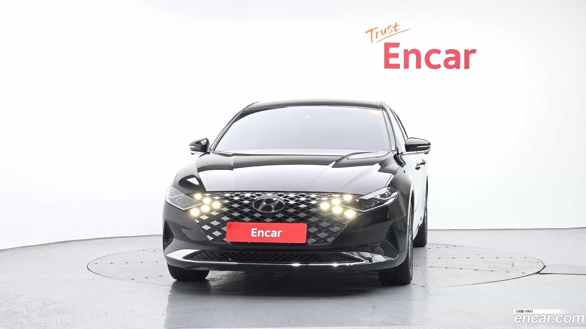 Grandeur Hyundai 2022.7-OUTER-003