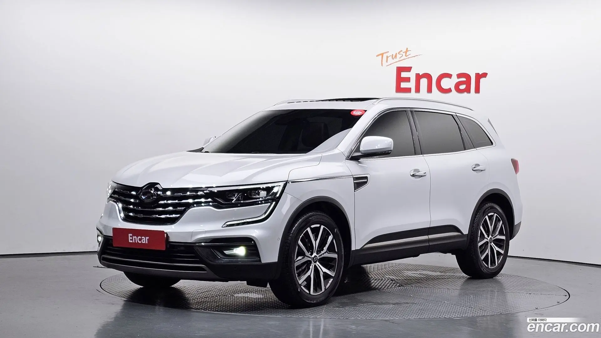 Main__Slider__Photo:QM6 Renault Korea 2020.3-0