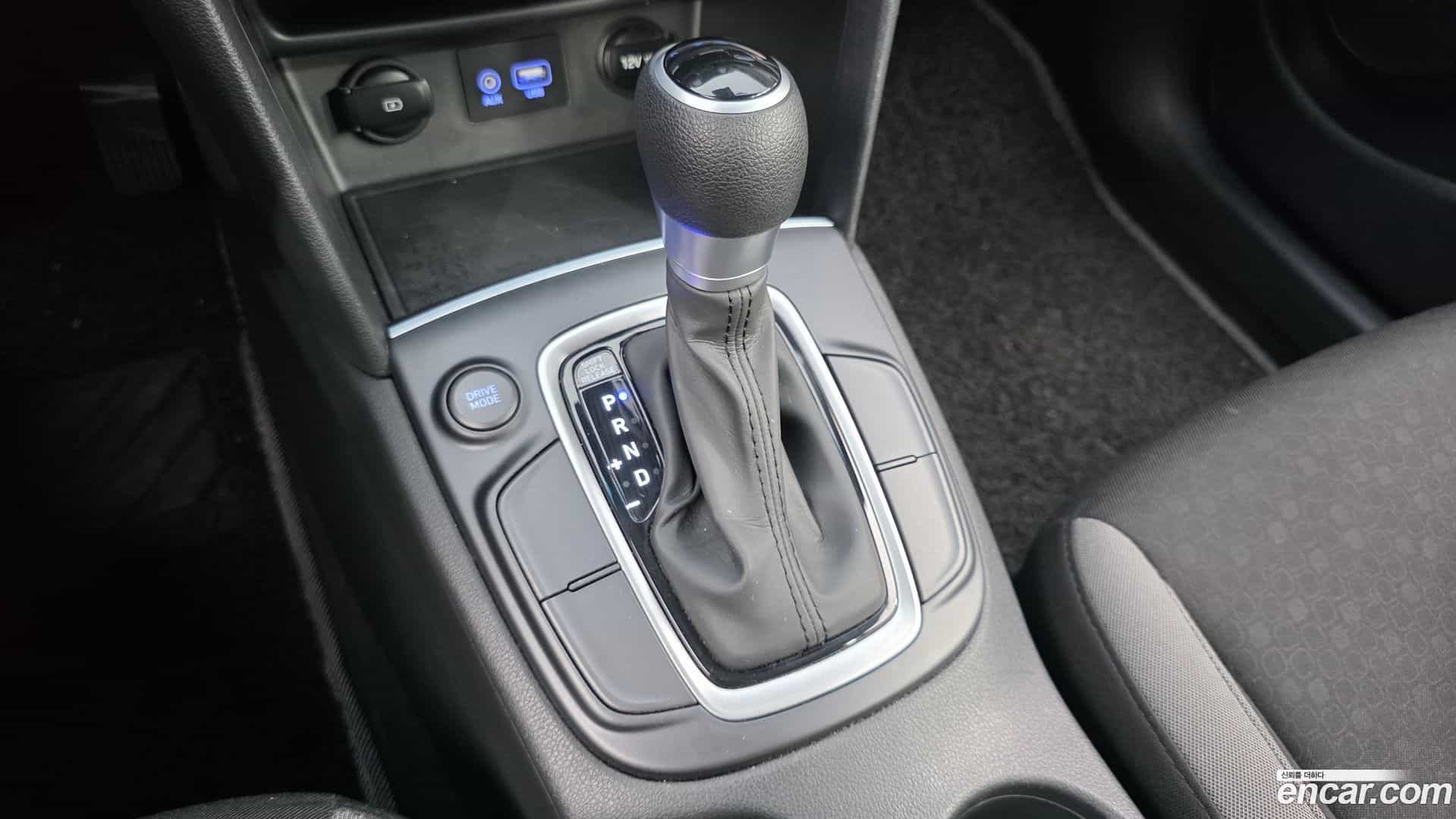 Kona Hyundai 2020.8-INNER-009