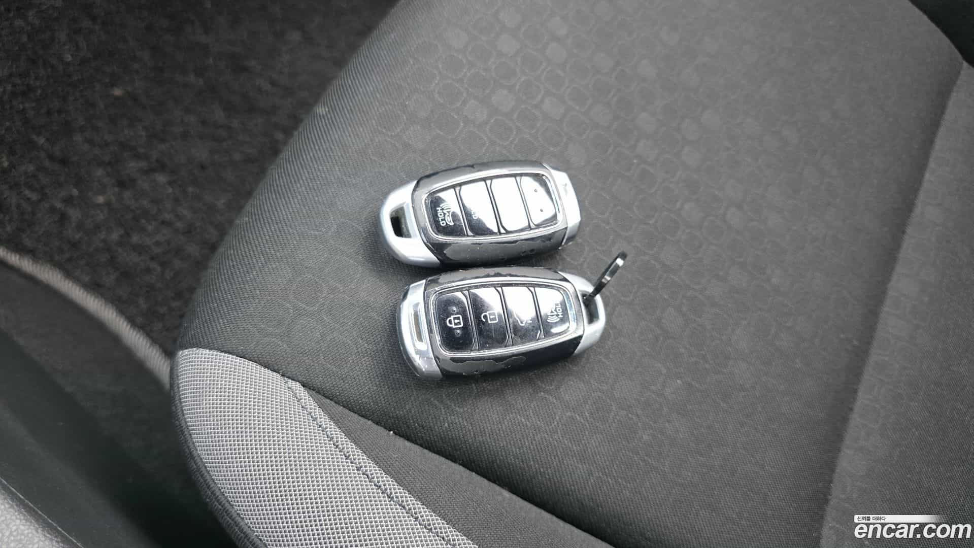 Kona Hyundai 2020.8-OPTION-023