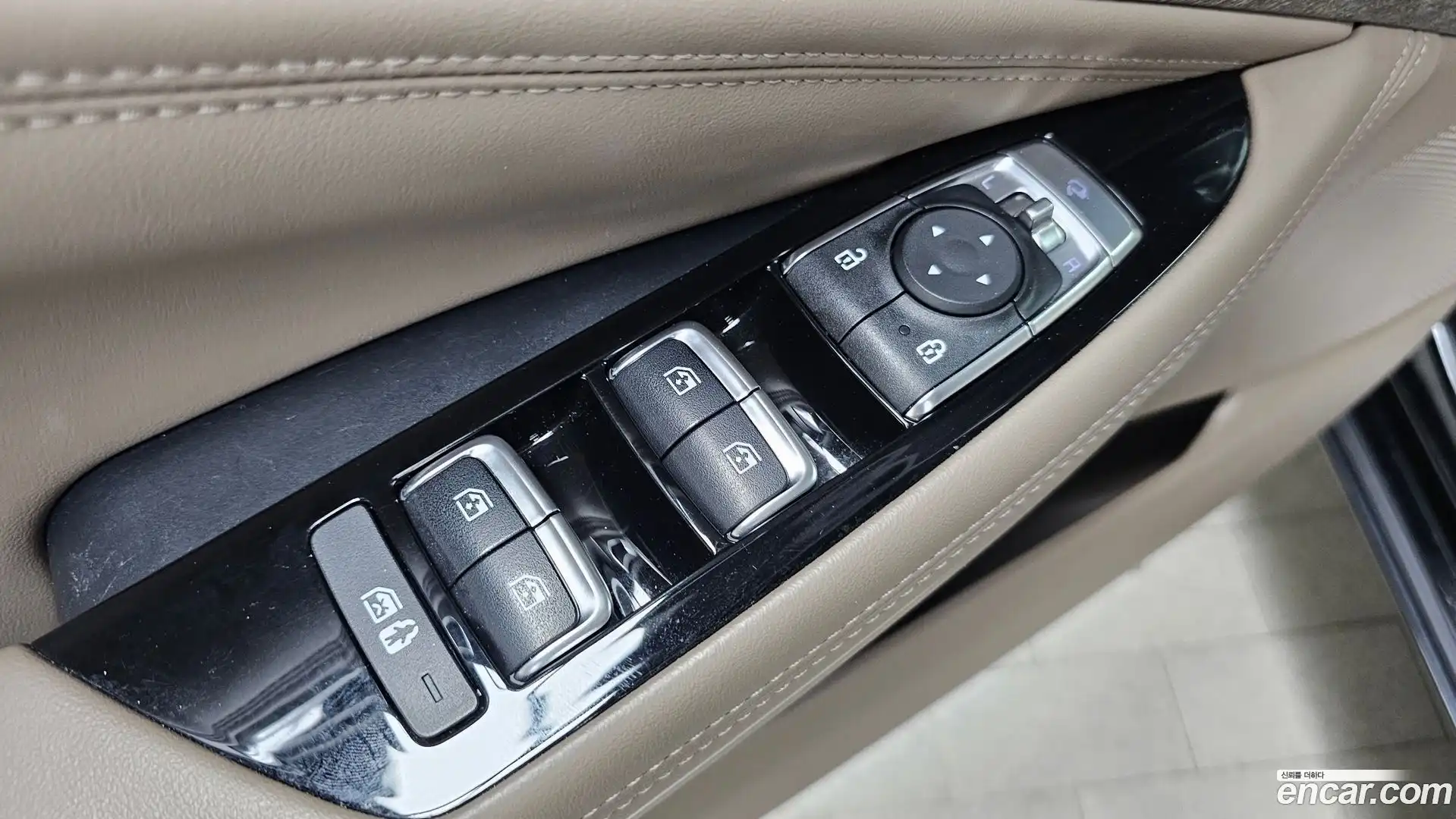 K8 Kia 2022.8-OPTION-040