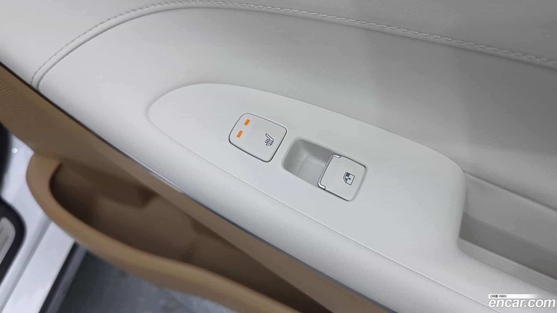 Grandeur Hyundai 2020.2-OPTION-023
