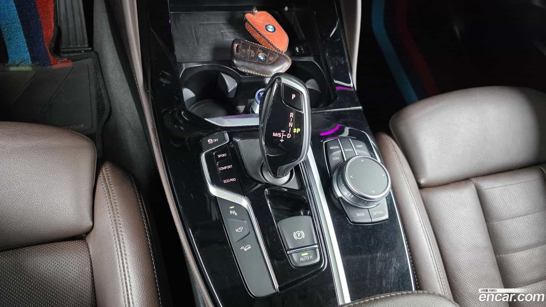X4 BMW 2021.5-INNER-009